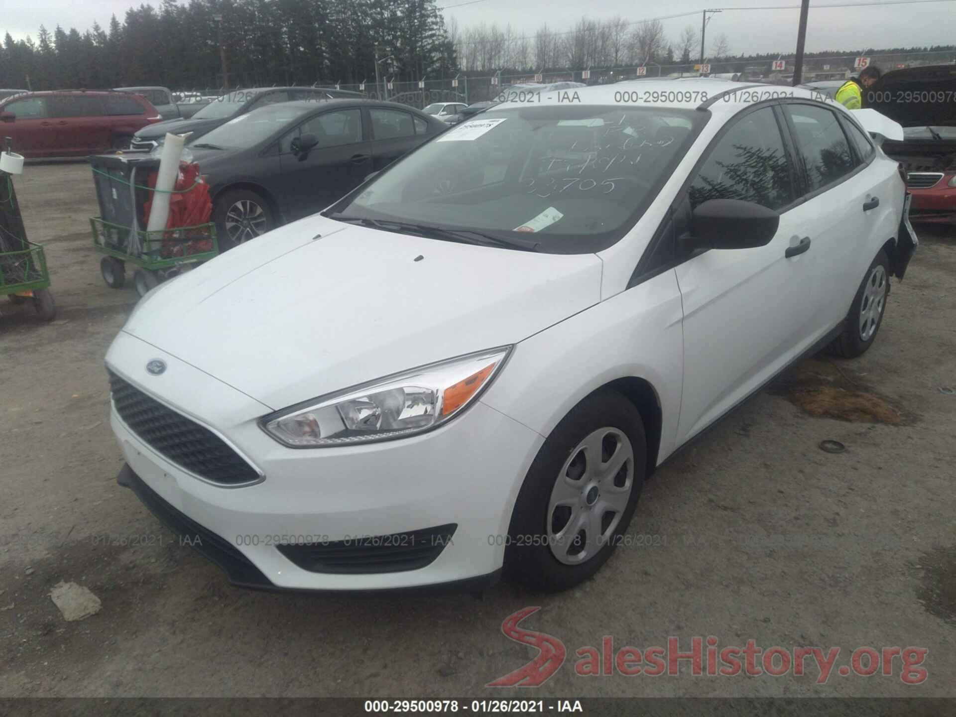 1FADP3E28JL304868 2018 FORD FOCUS