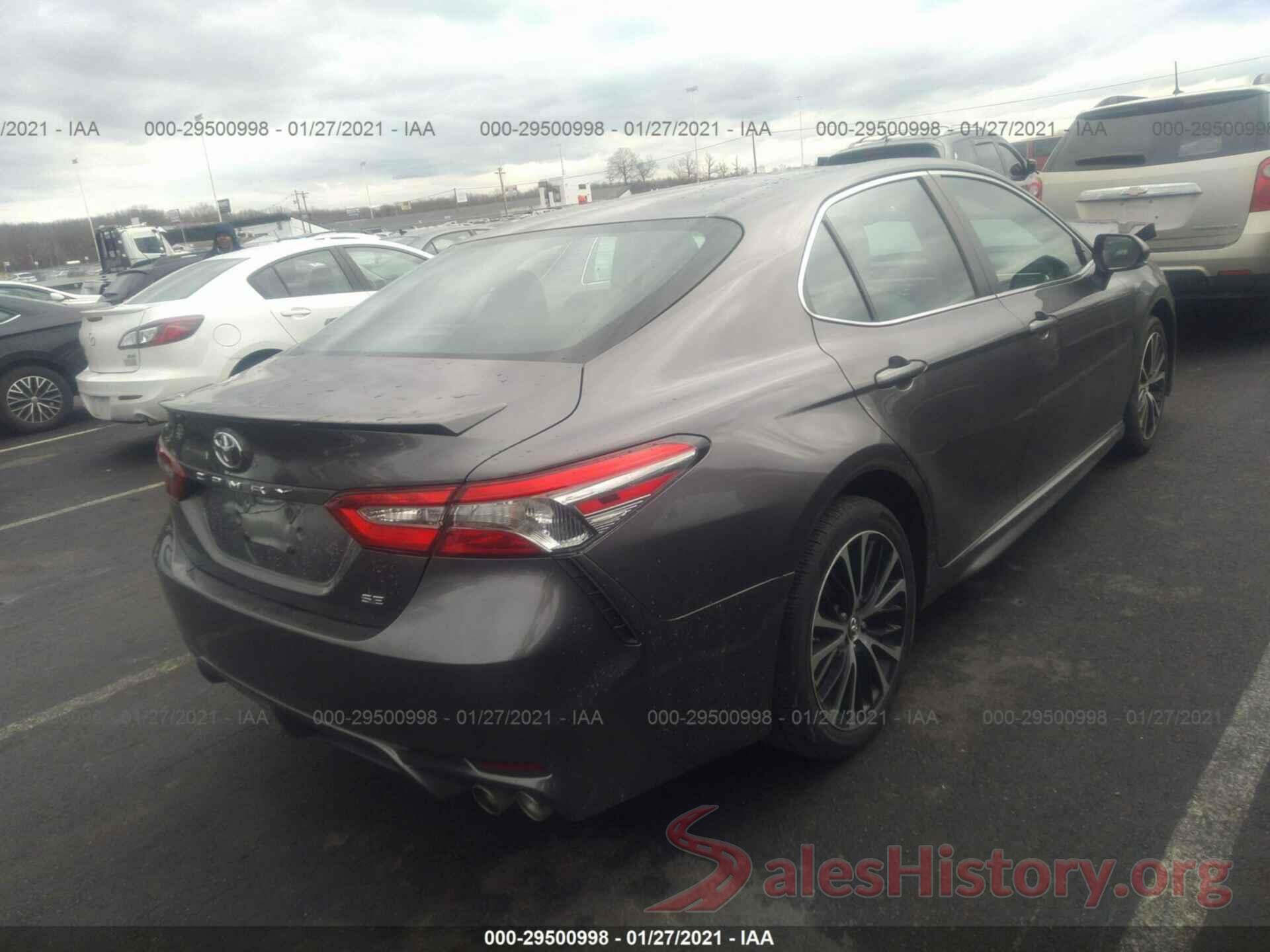 4T1B11HKXJU044319 2018 TOYOTA CAMRY