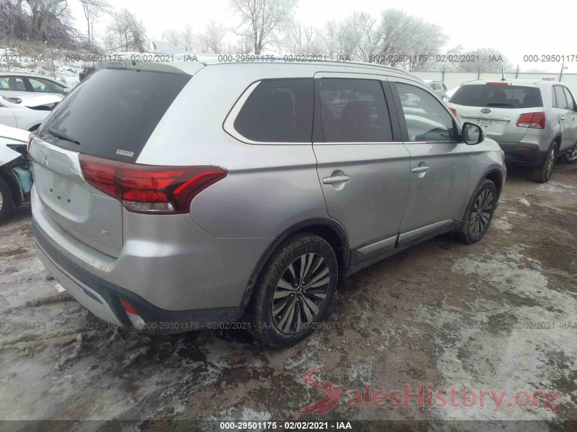 JA4AZ3A3XLZ029696 2020 MITSUBISHI OUTLANDER