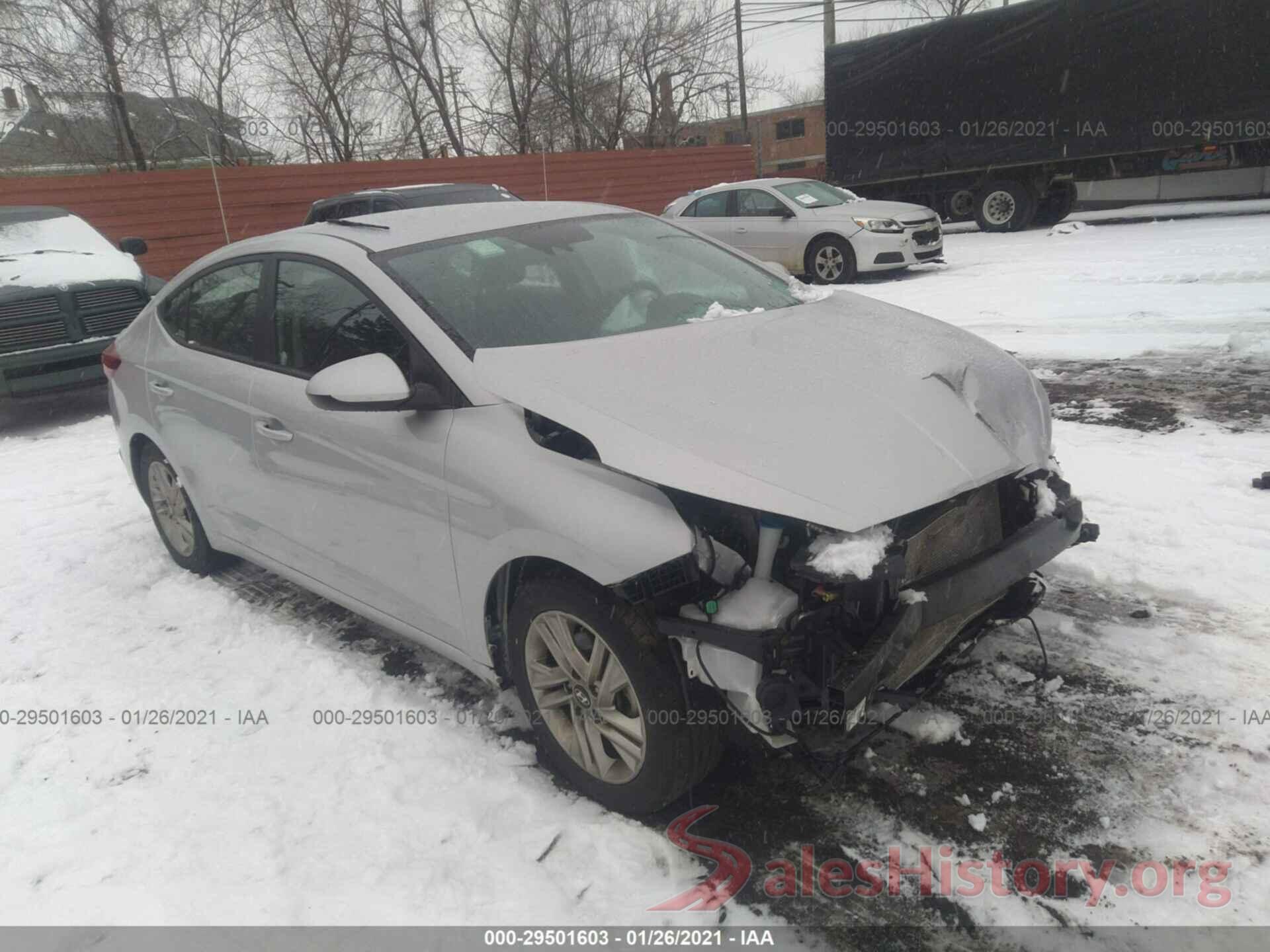 5NPD84LF2KH458873 2019 HYUNDAI ELANTRA