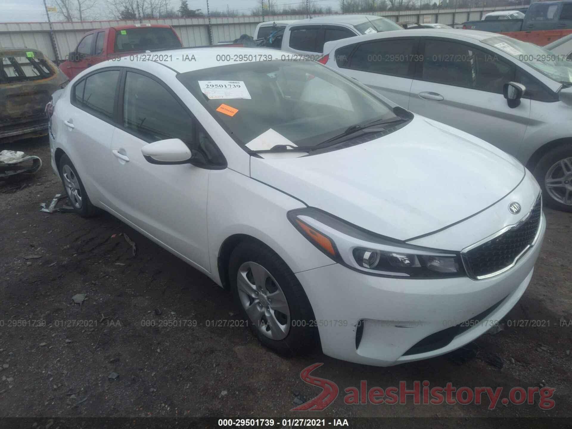 3KPFL4A73HE075704 2017 KIA FORTE