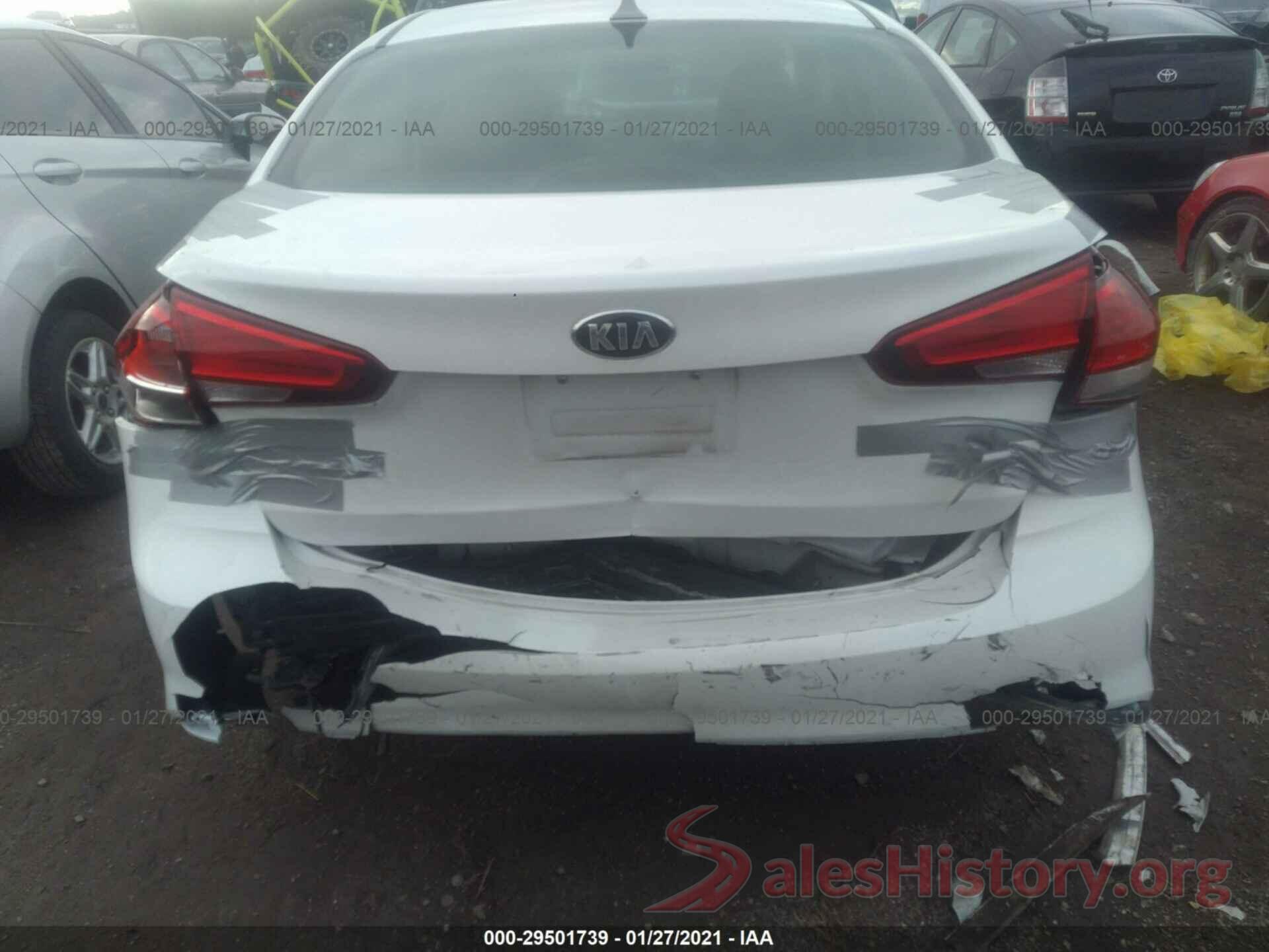 3KPFL4A73HE075704 2017 KIA FORTE