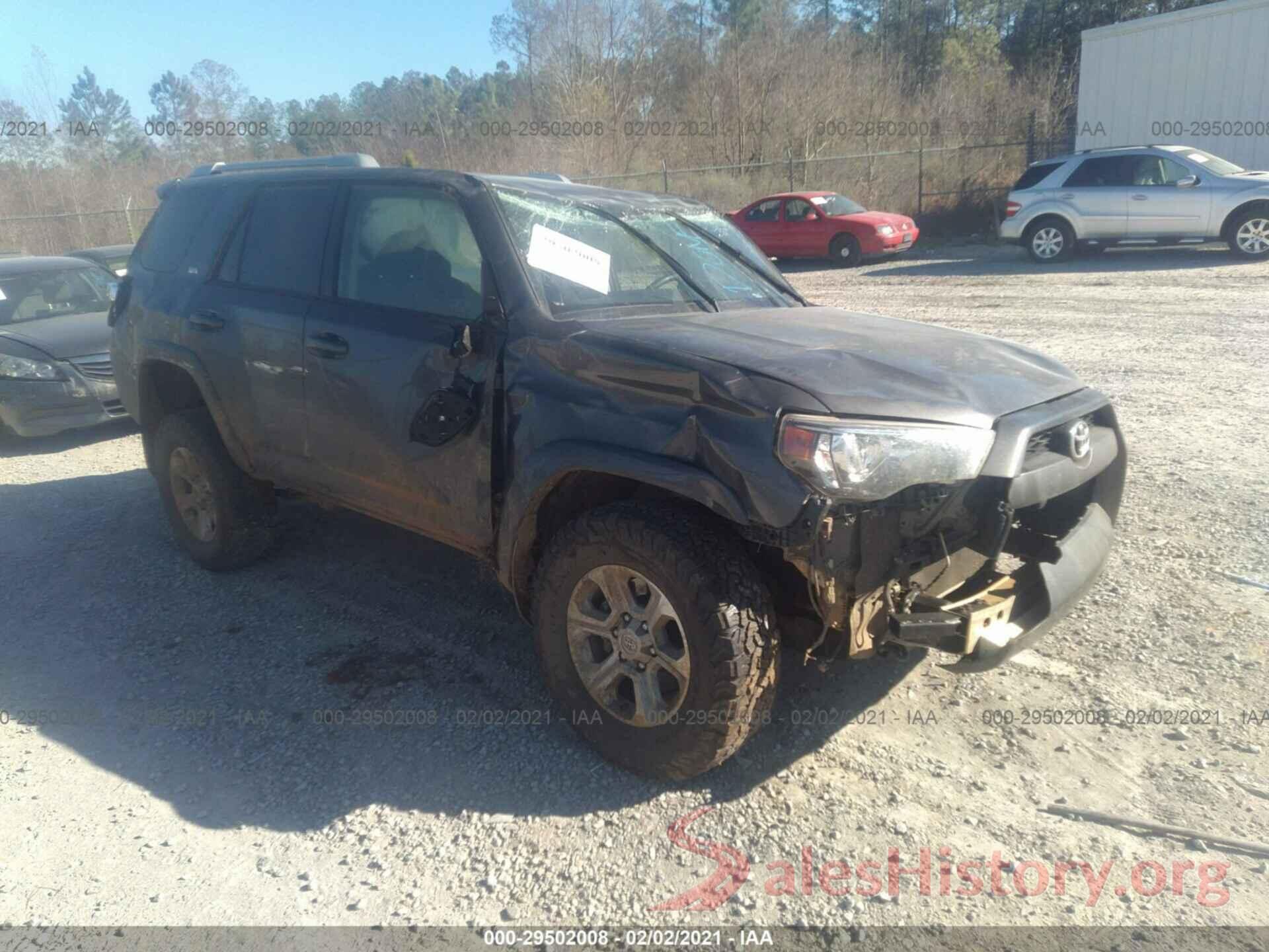 JTEBU5JR8J5573719 2018 TOYOTA 4RUNNER