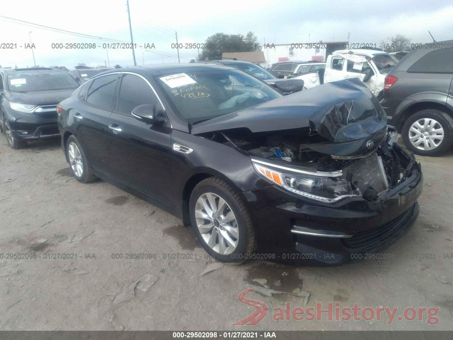 5XXGU4L32JG181764 2018 KIA OPTIMA