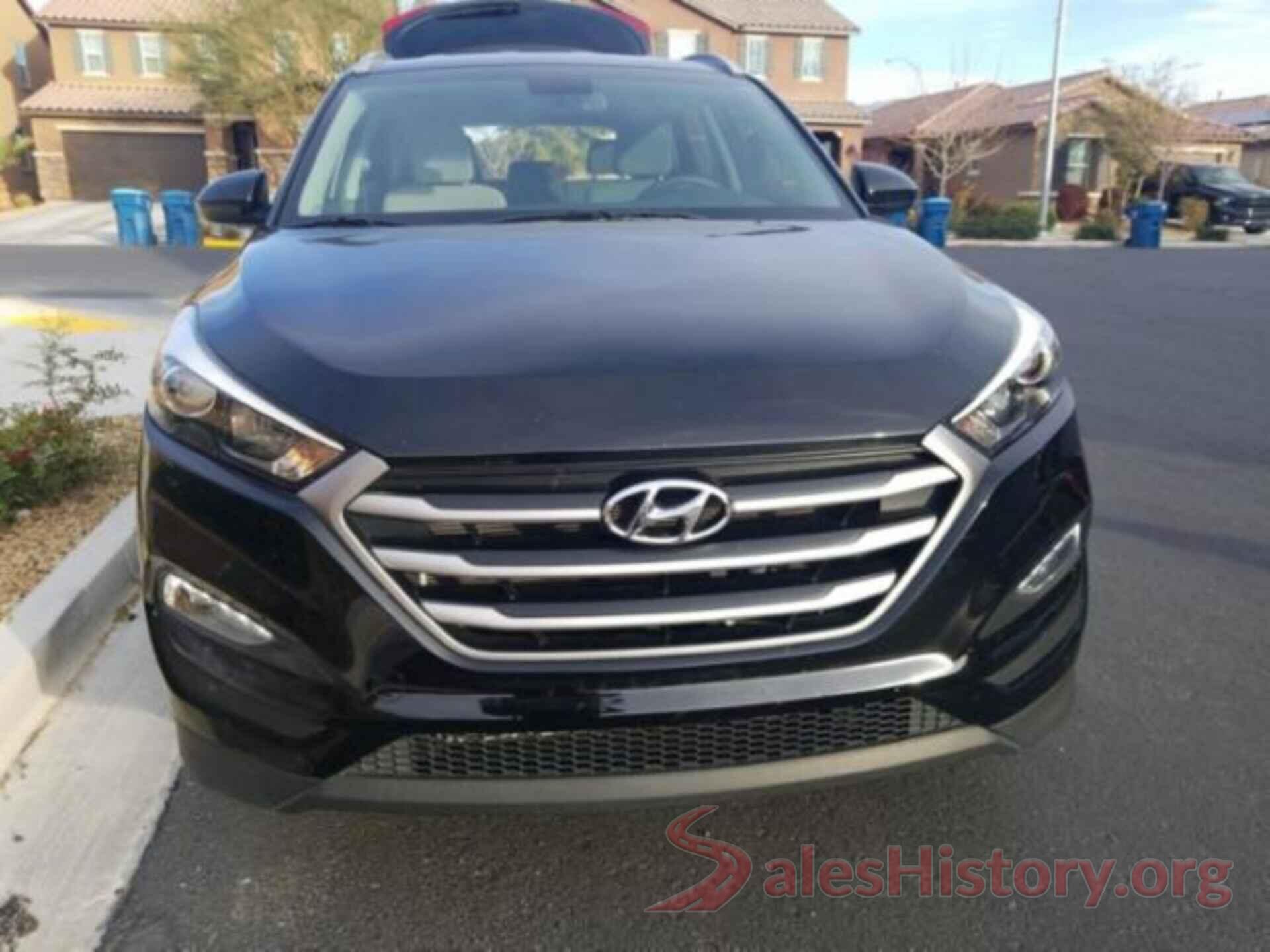 KM8J33A48HU582816 2017 HYUNDAI TUCSON