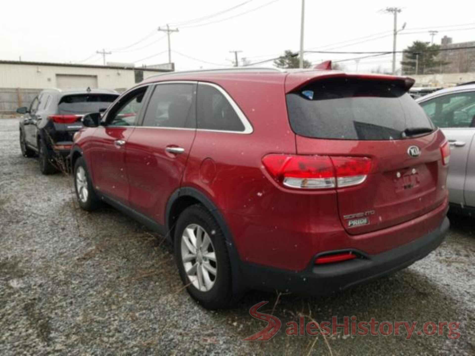 5XYPGDA35JG413764 2018 KIA SORENTO