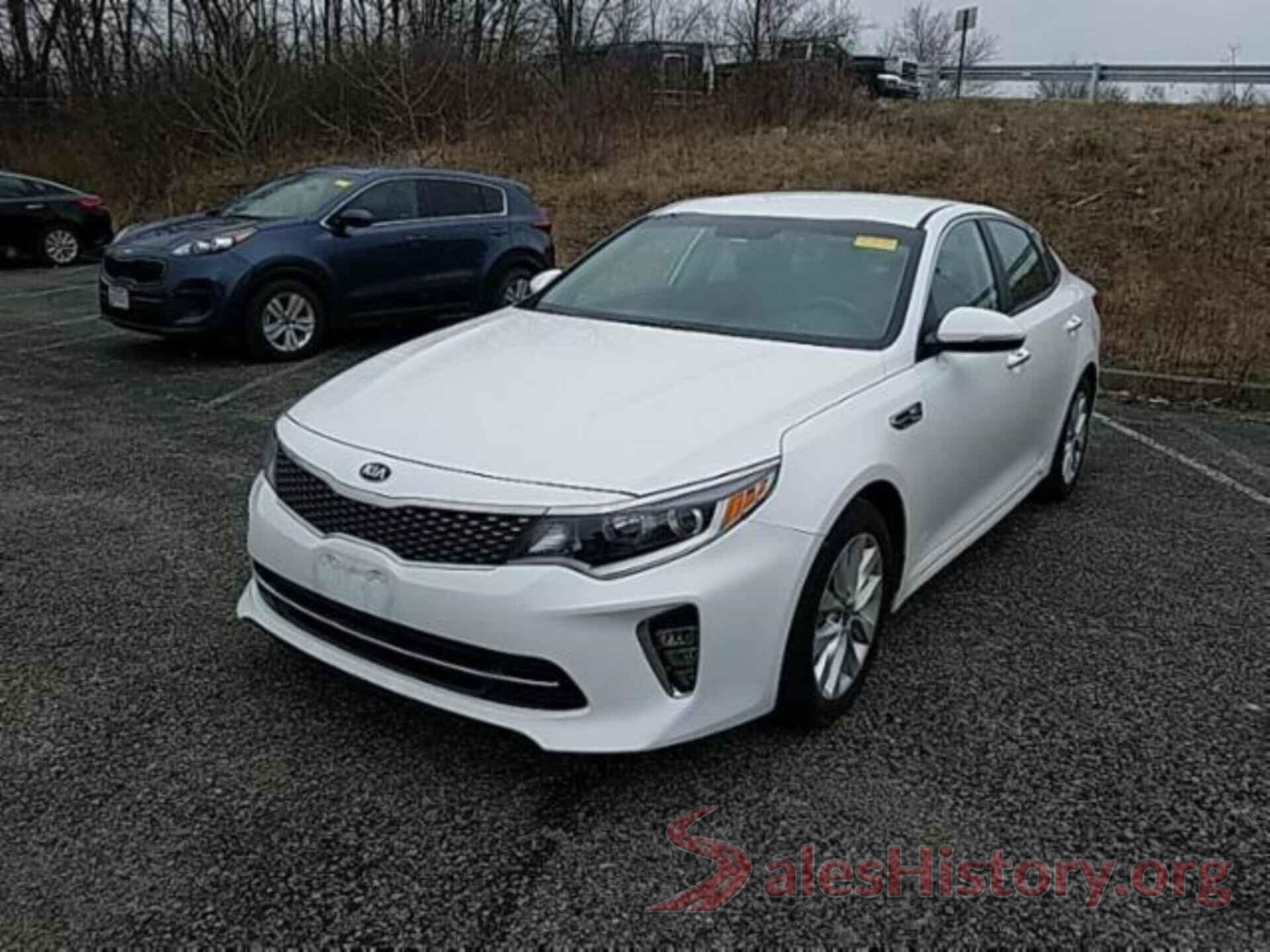 5XXGT4L30JG233850 2018 KIA OPTIMA