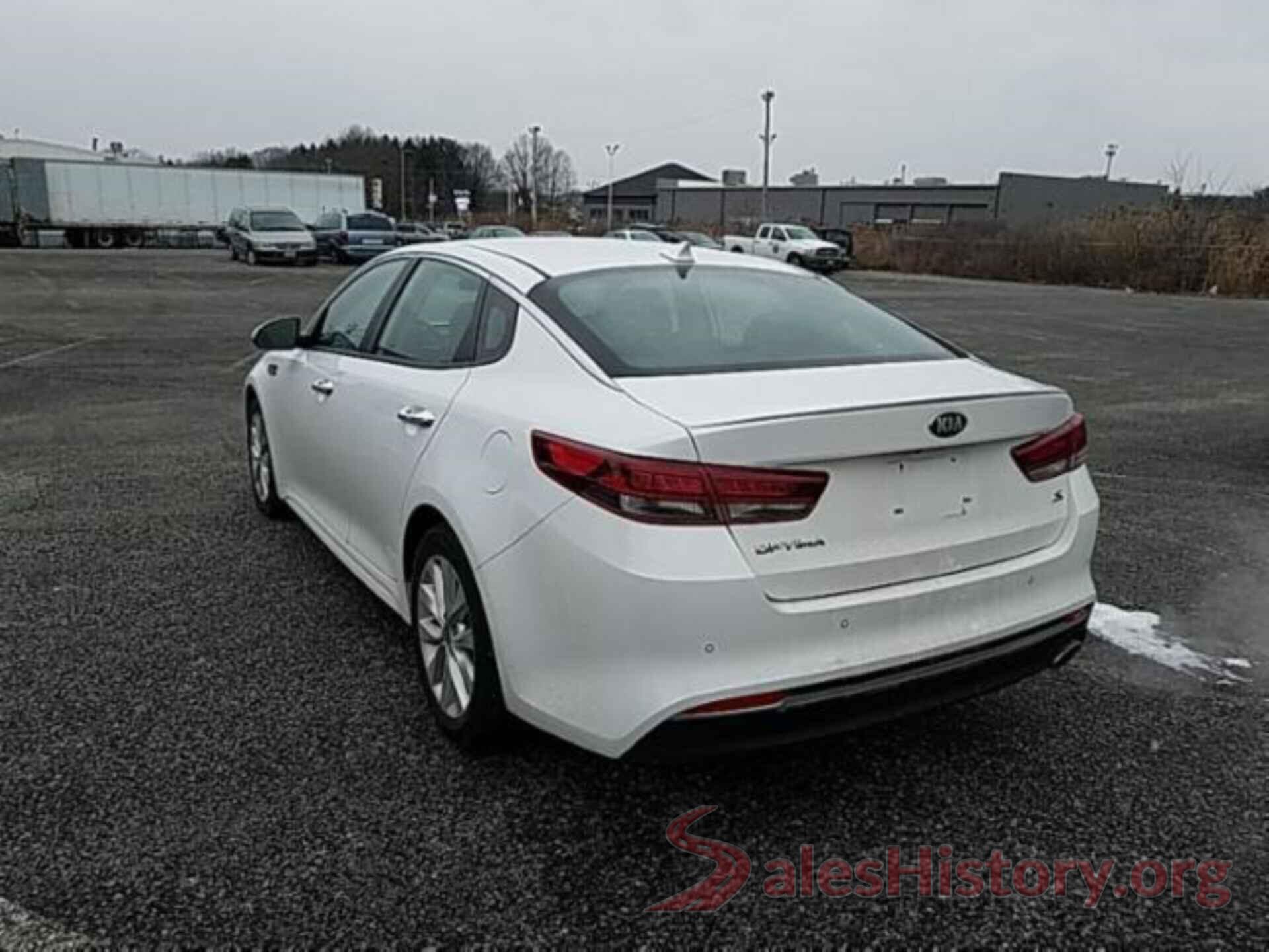 5XXGT4L30JG233850 2018 KIA OPTIMA