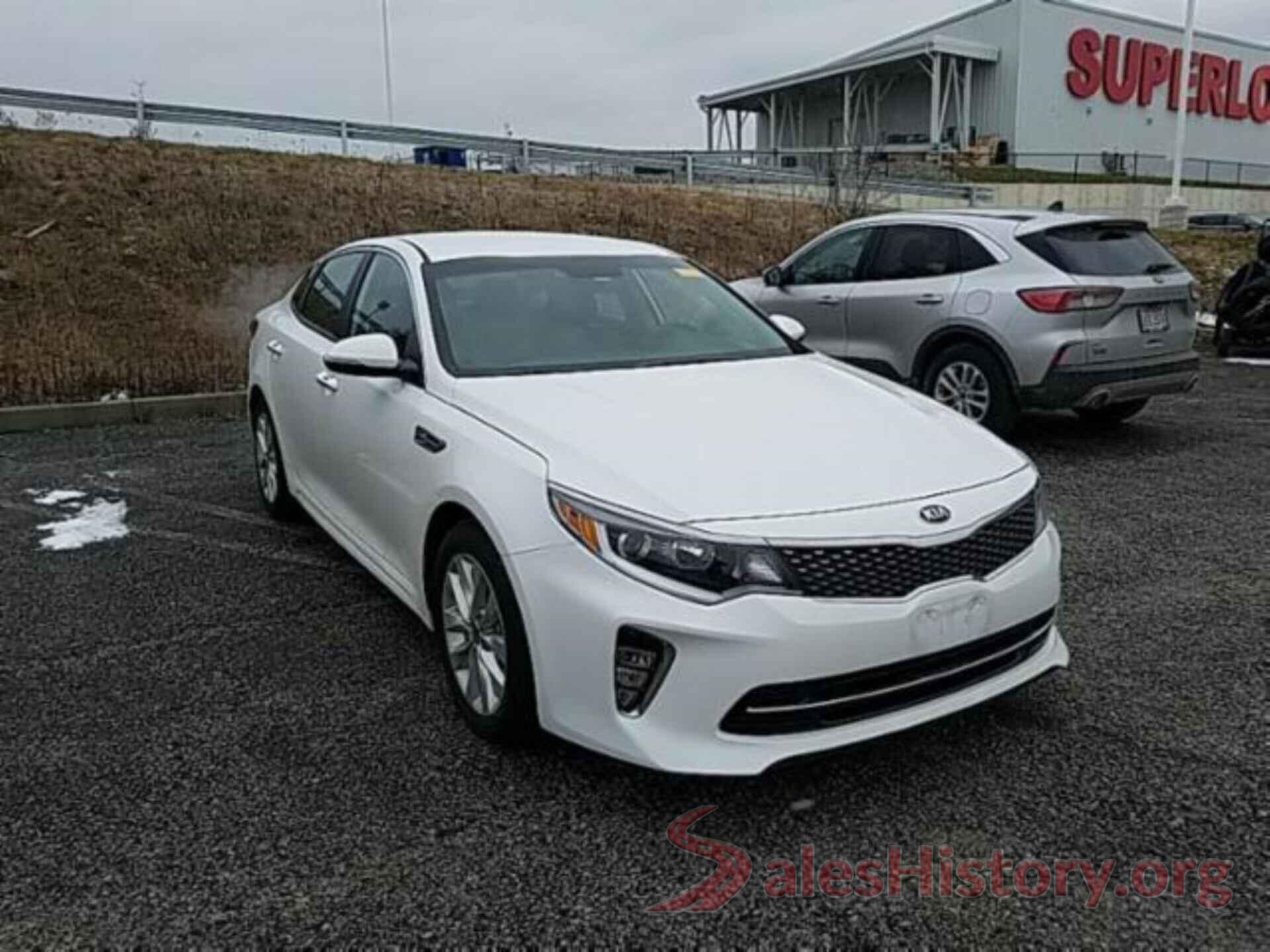 5XXGT4L30JG233850 2018 KIA OPTIMA