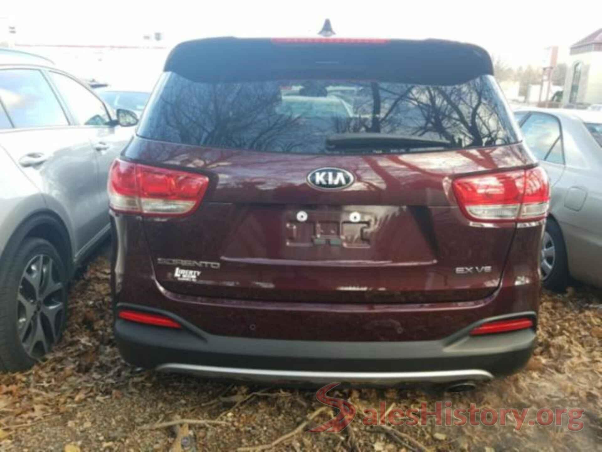 5XYPHDA51JG422525 2018 KIA SORENTO