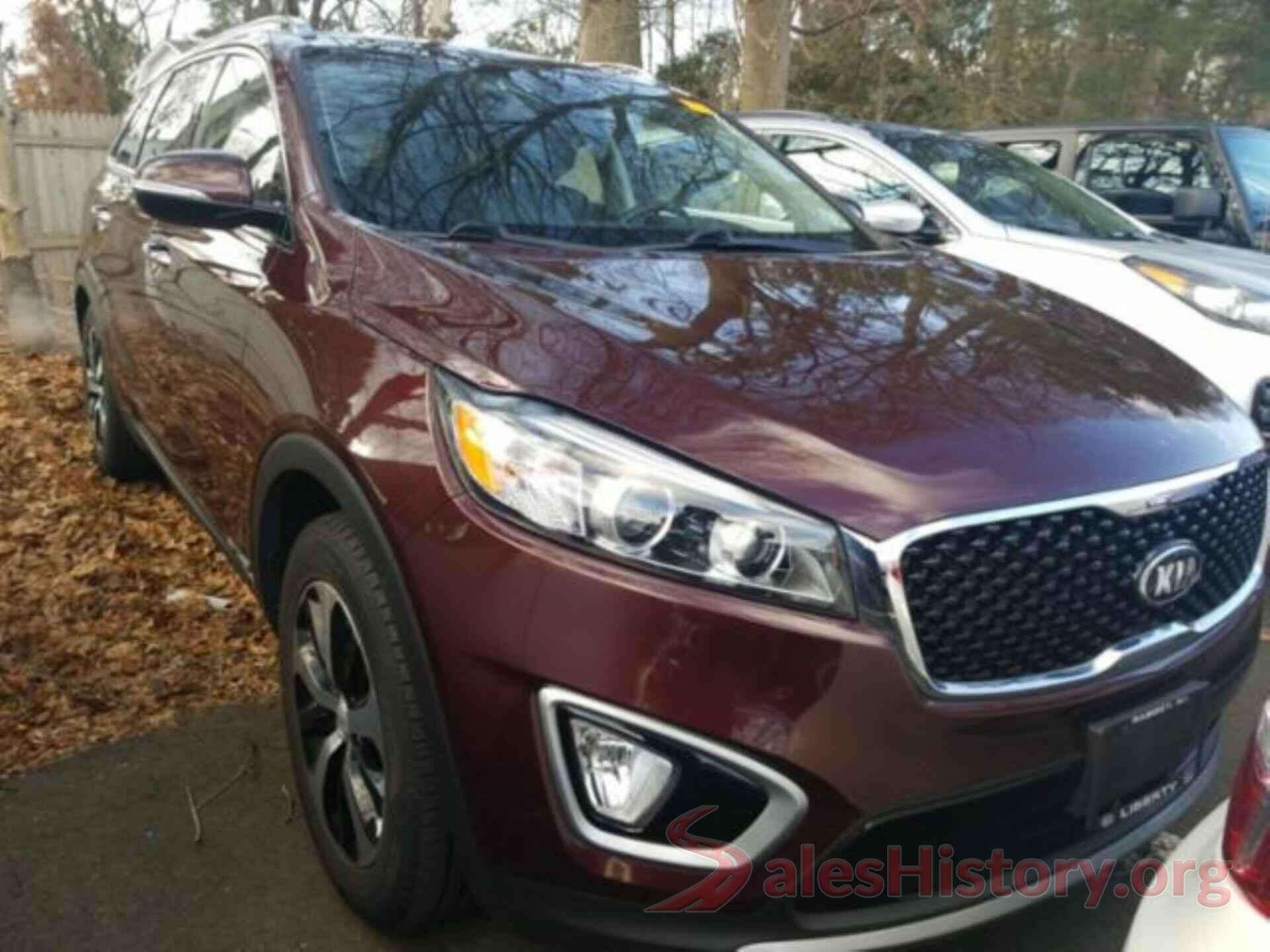 5XYPHDA51JG422525 2018 KIA SORENTO