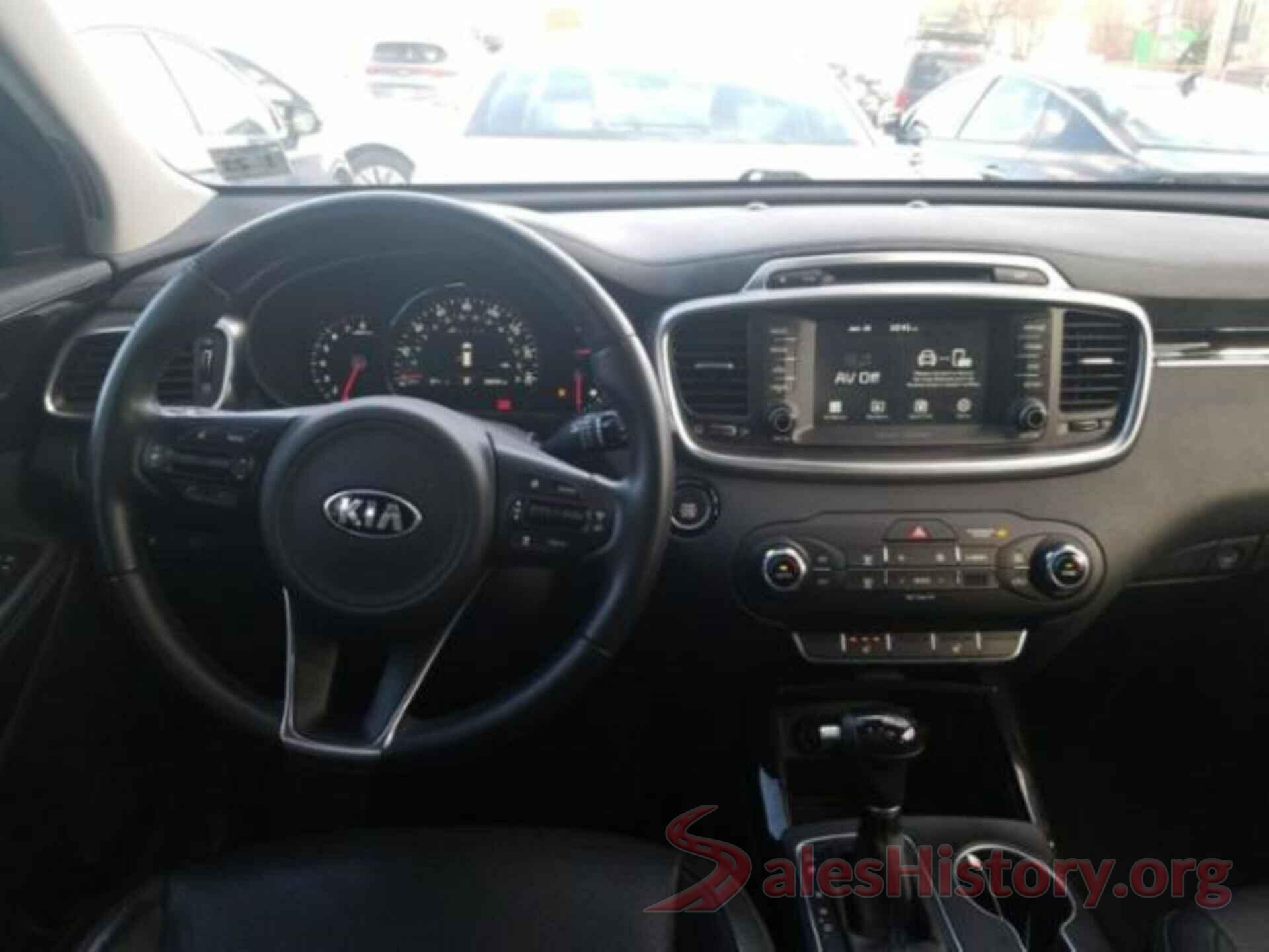 5XYPHDA51JG422525 2018 KIA SORENTO