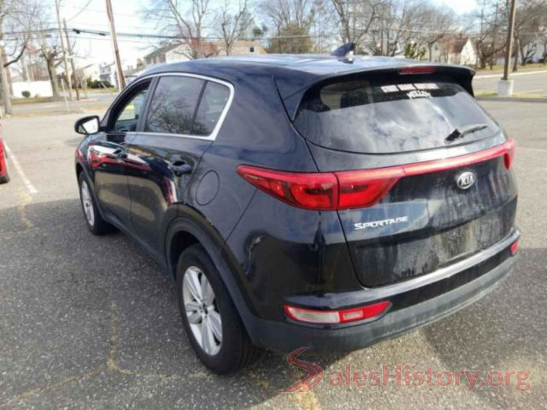 KNDPMCAC8J7419252 2018 KIA SPORTAGE