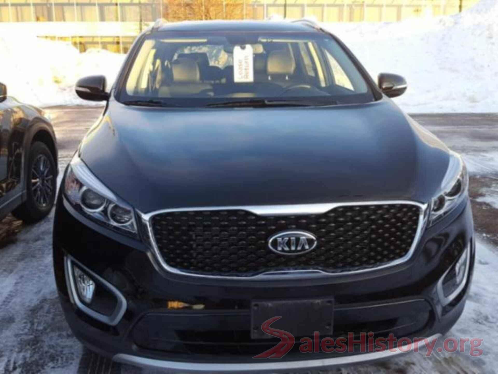 5XYPHDA51JG400640 2018 KIA SORENTO