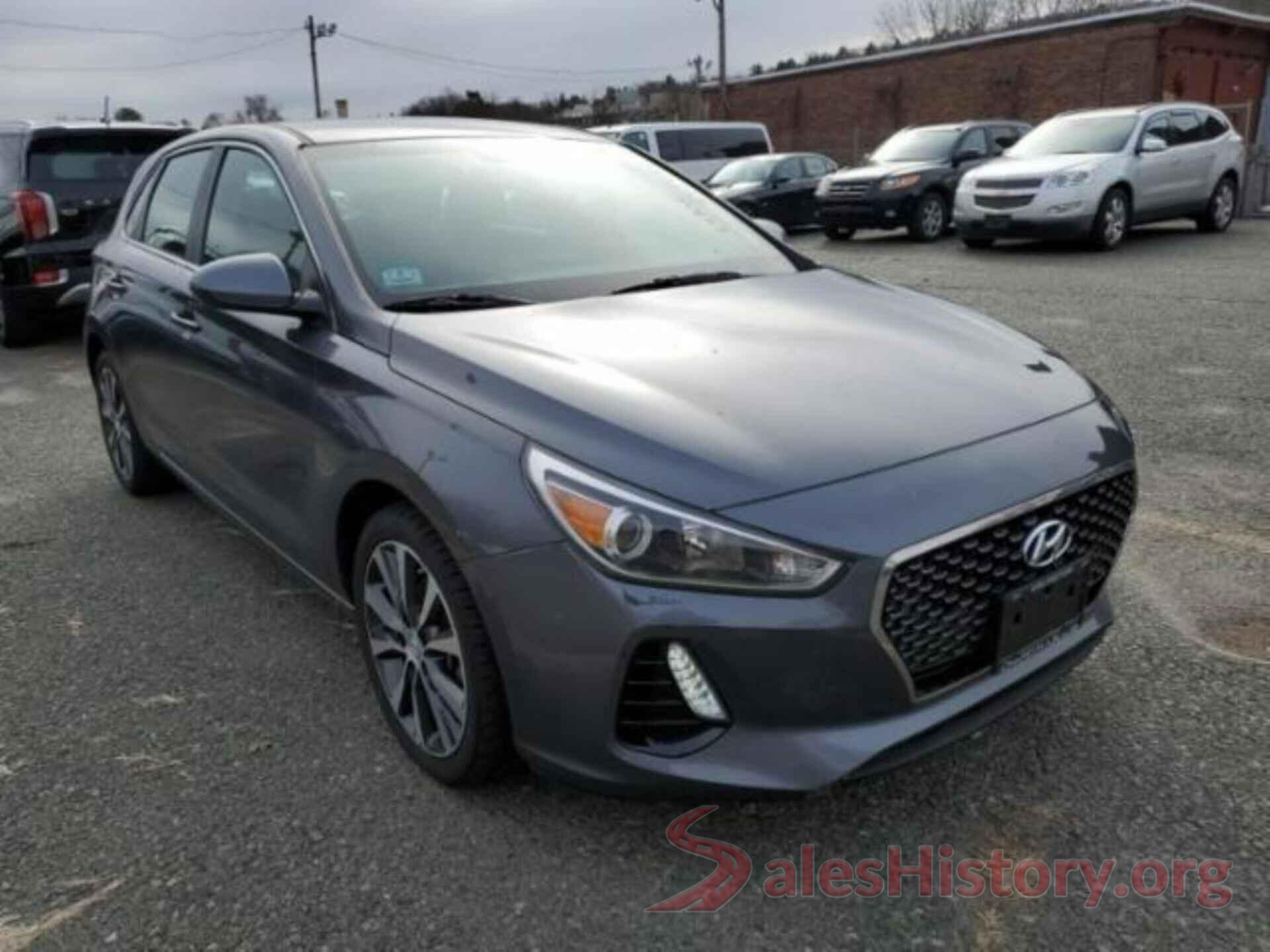 KMHH35LE2JU017340 2018 HYUNDAI ELANTRA GT