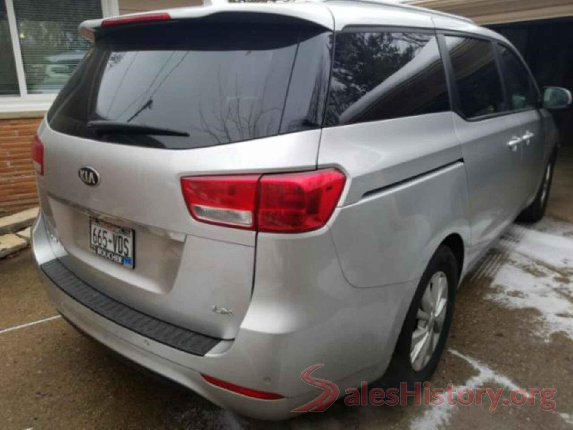 KNDMB5C15H6312594 2017 KIA SEDONA