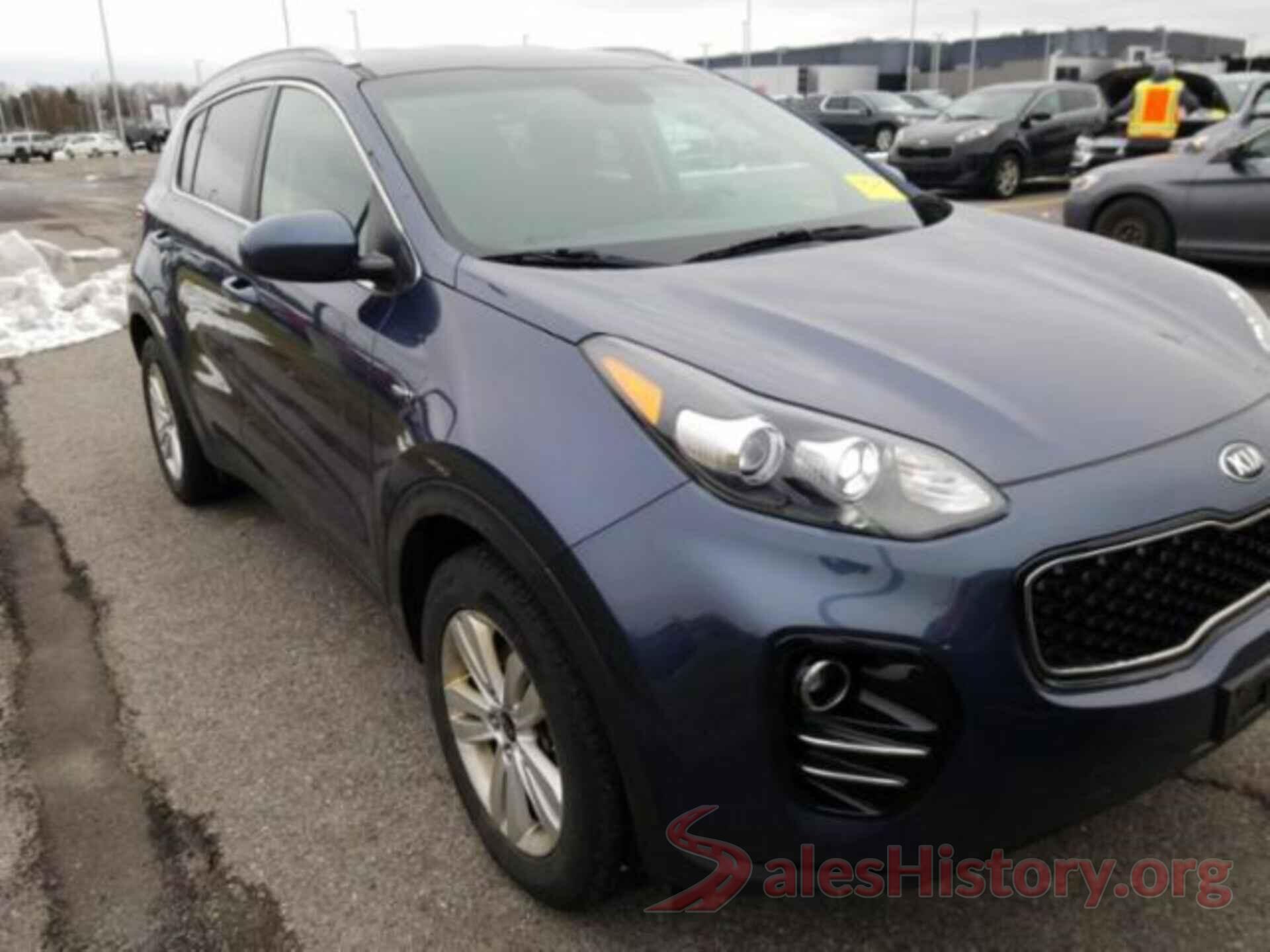 KNDPMCAC4J7446240 2018 KIA SPORTAGE