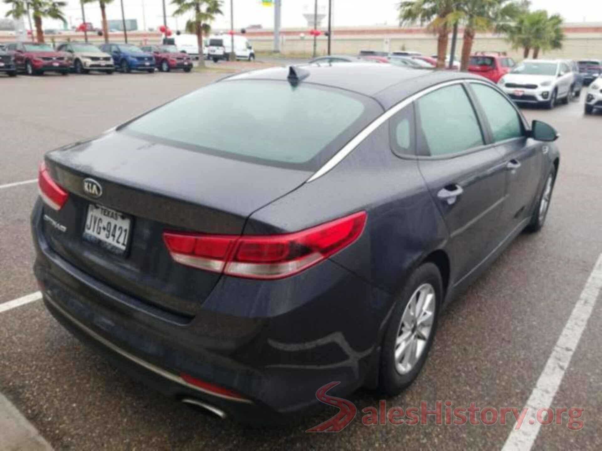 5XXGT4L30HG169724 2017 KIA OPTIMA