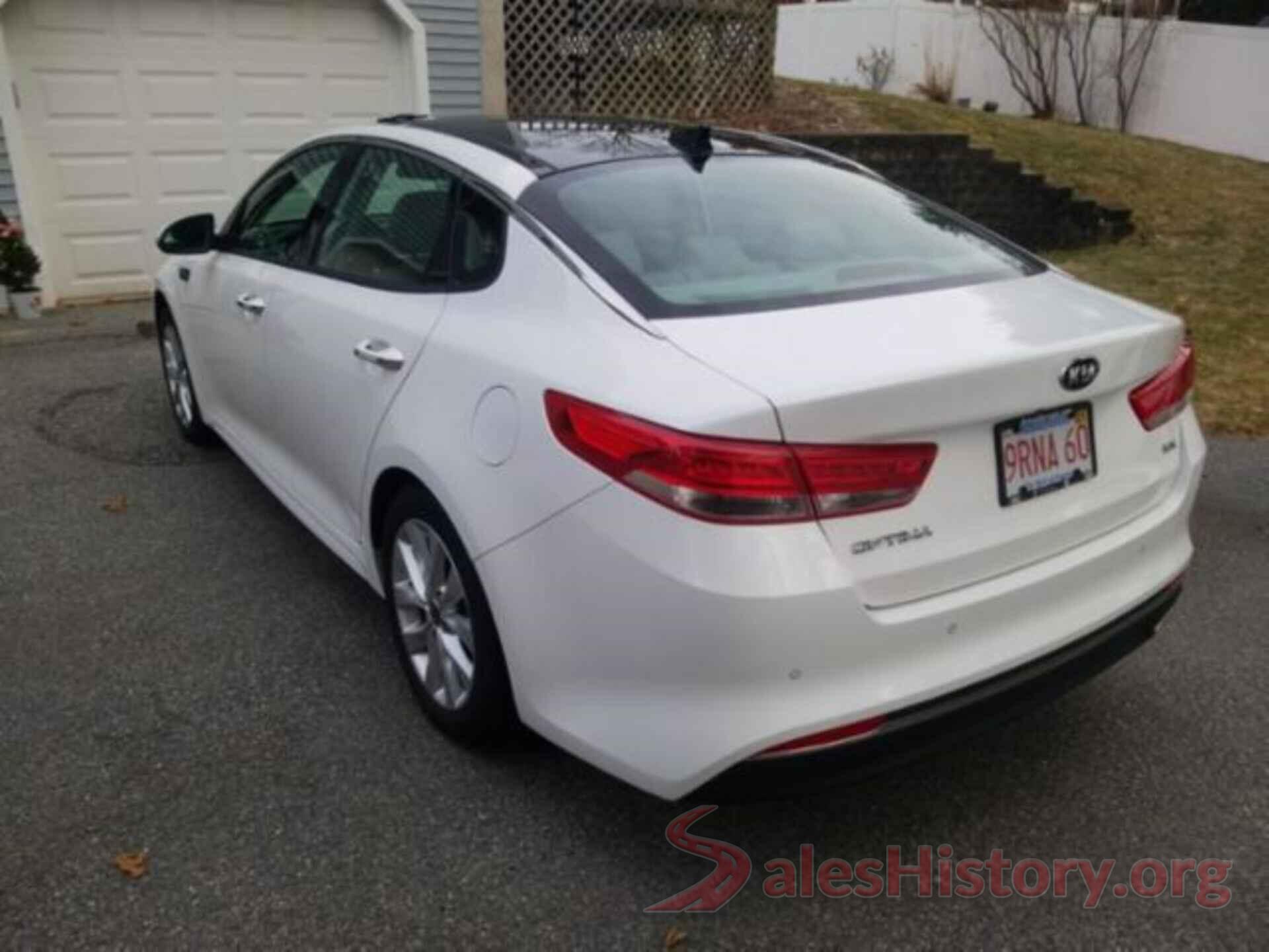 5XXGU4L35JG209413 2018 KIA OPTIMA