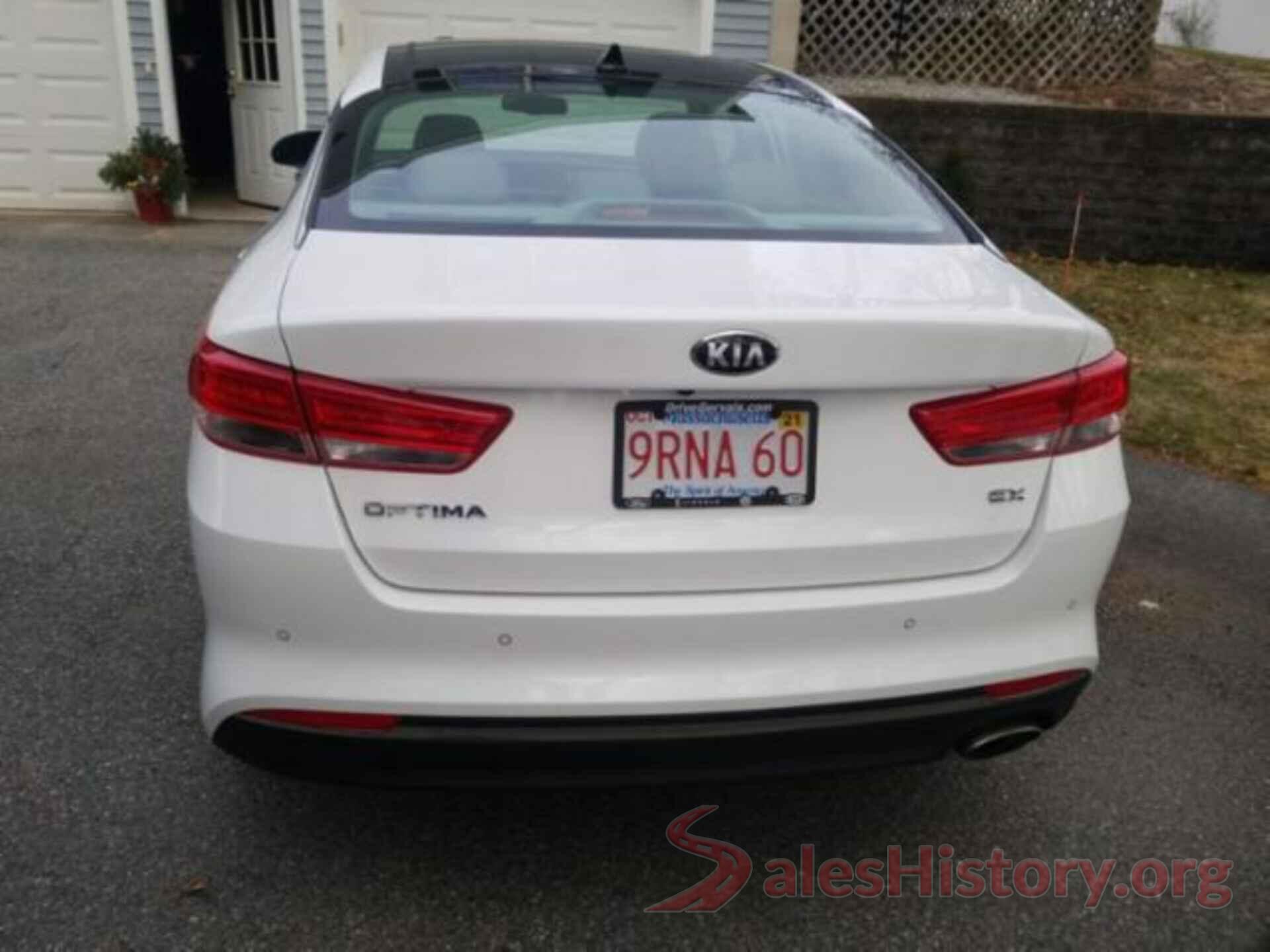 5XXGU4L35JG209413 2018 KIA OPTIMA