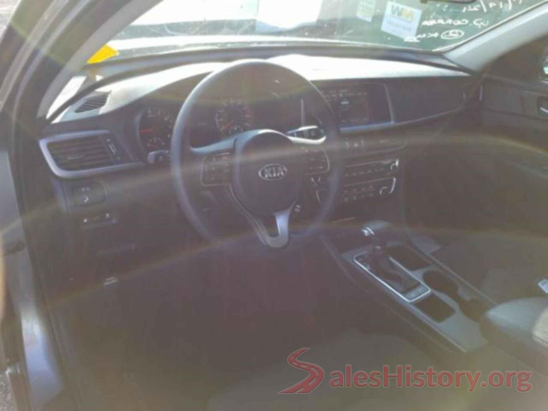 5XXGT4L38JG268281 2018 KIA OPTIMA