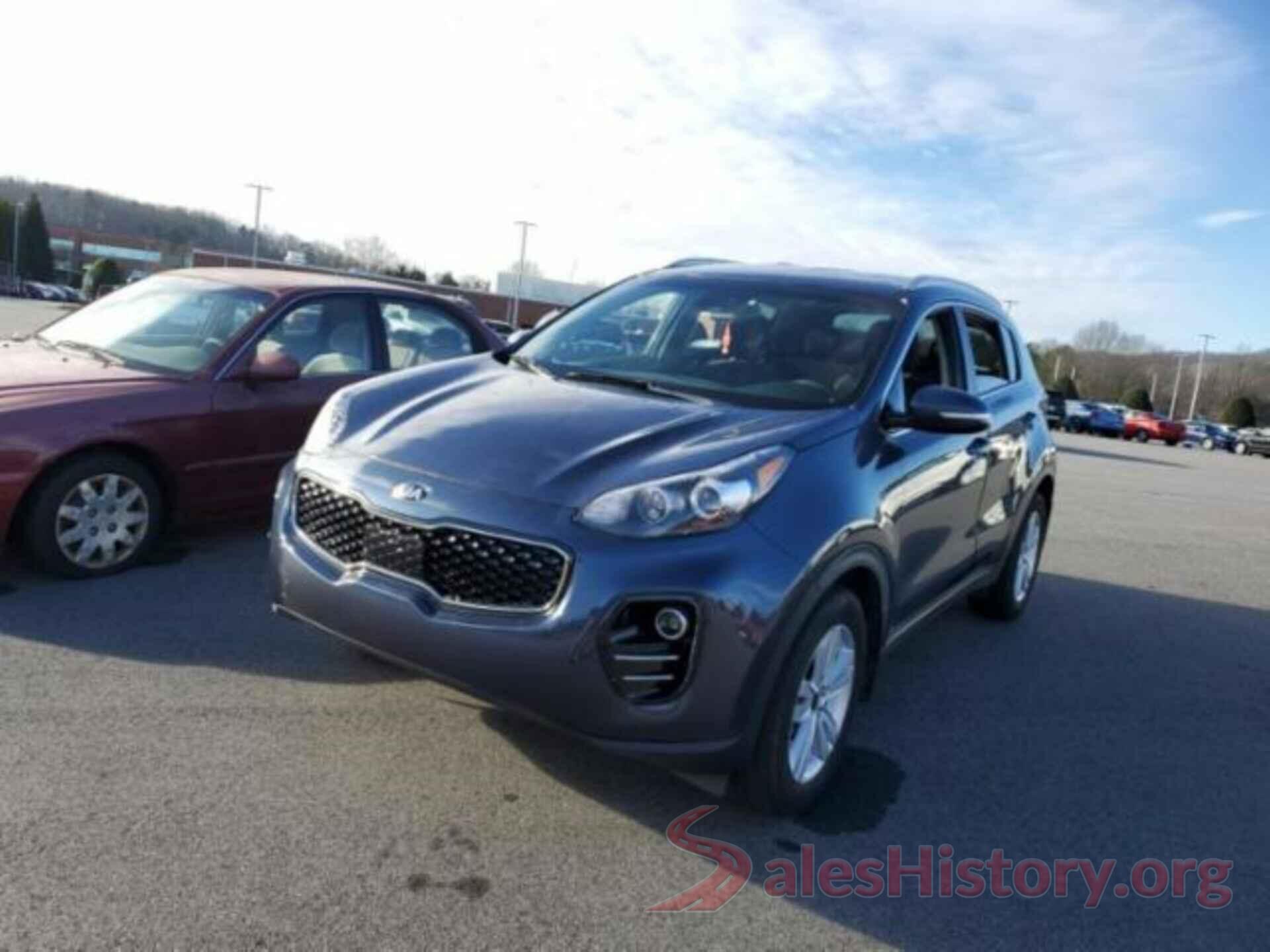 KNDPMCAC8J7405349 2018 KIA SPORTAGE