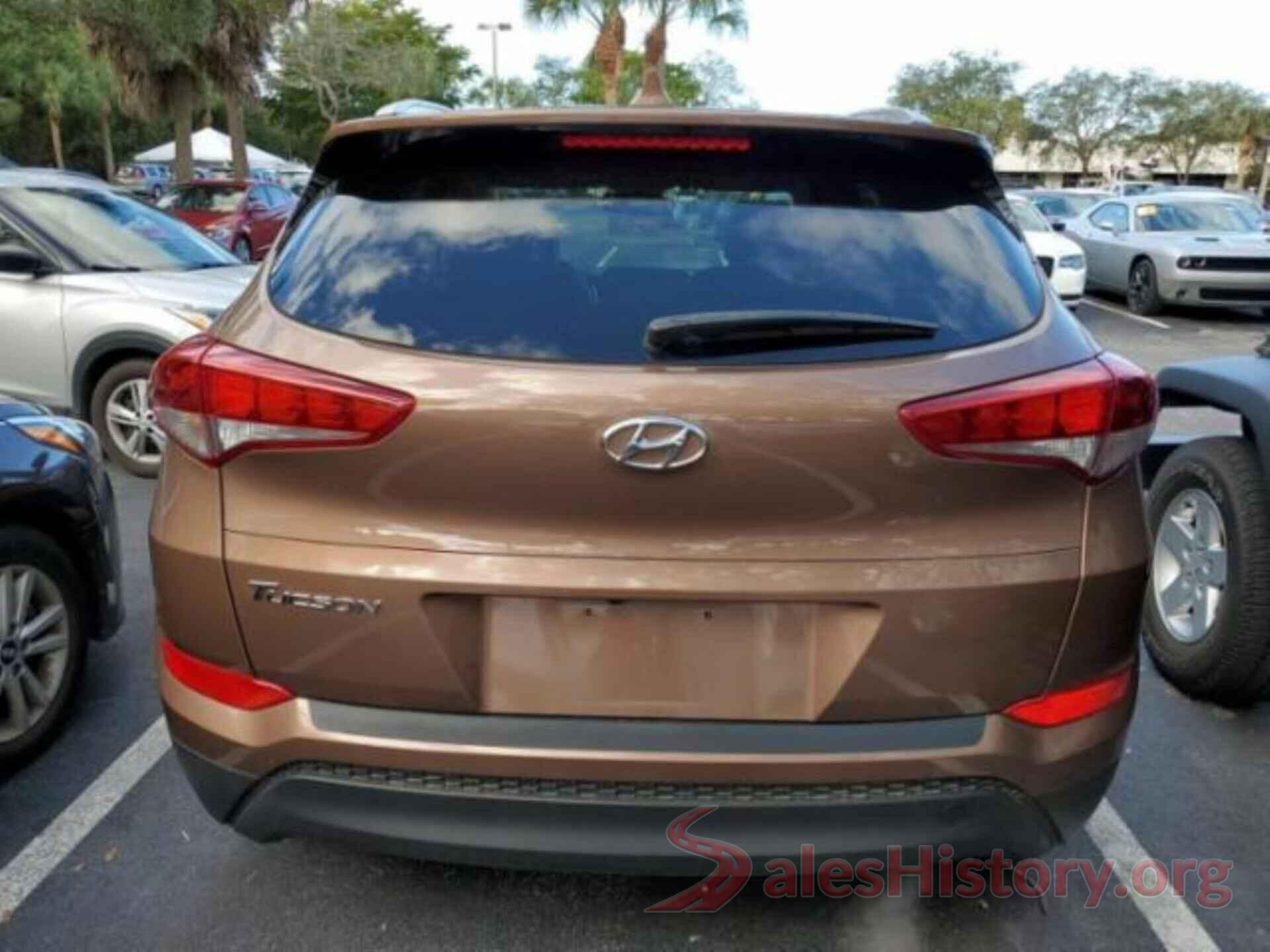 KM8J33A46HU419176 2017 HYUNDAI TUCSON