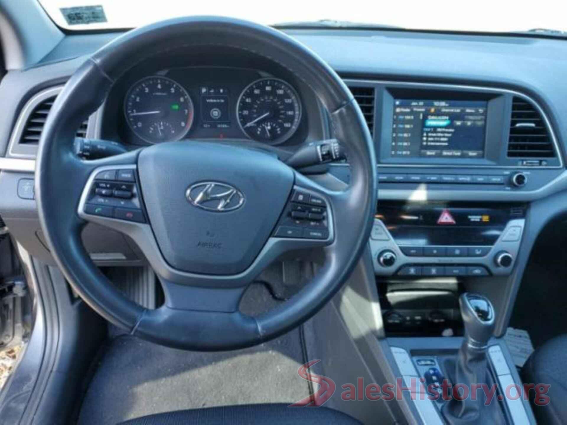 5NPD84LF9JH255008 2018 HYUNDAI ELANTRA