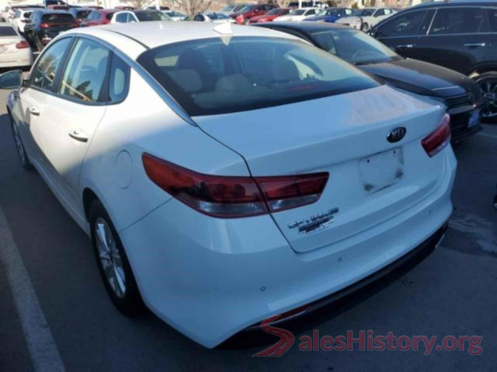 5XXGT4L33JG209784 2018 KIA OPTIMA