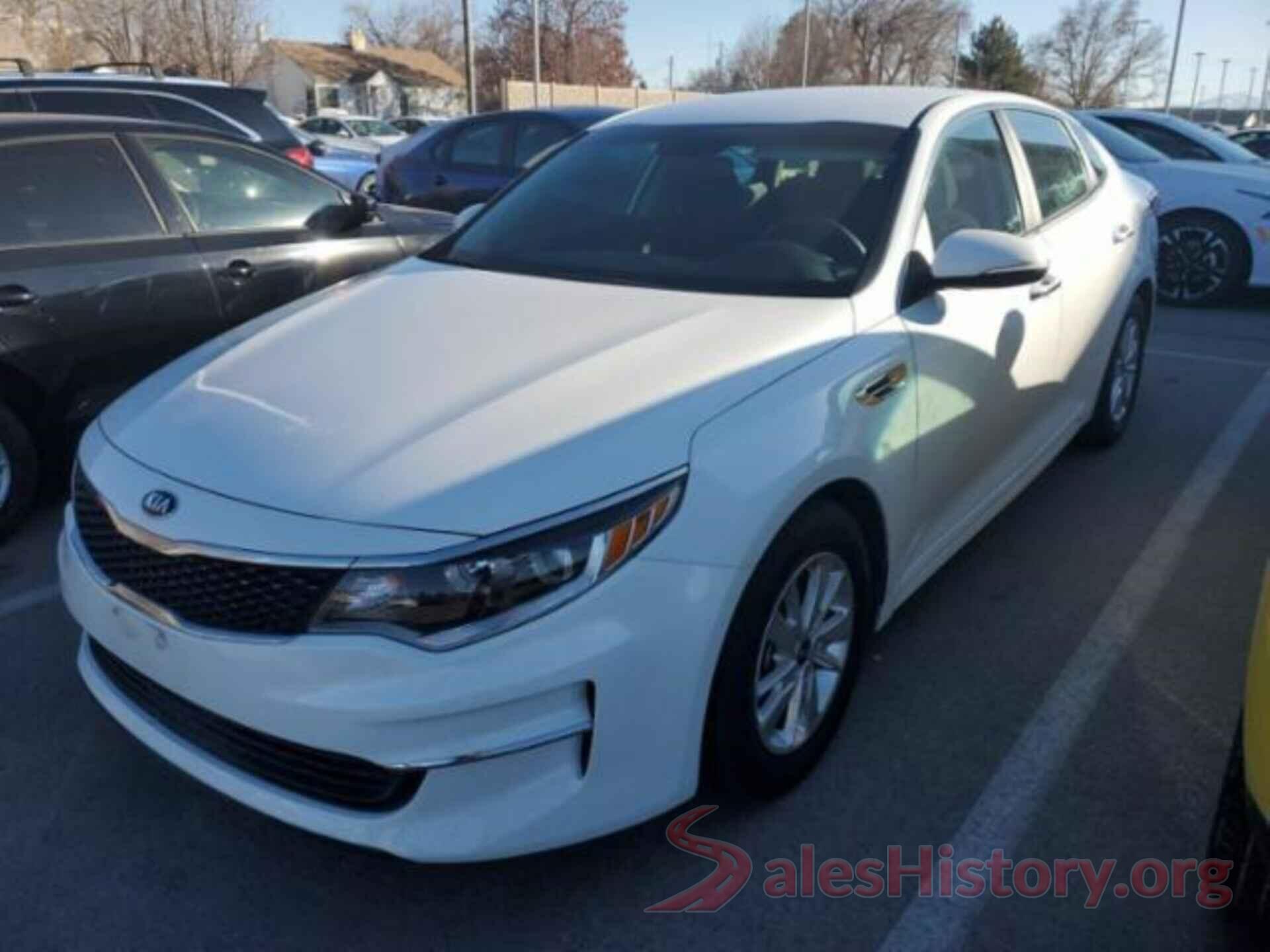 5XXGT4L33JG209784 2018 KIA OPTIMA