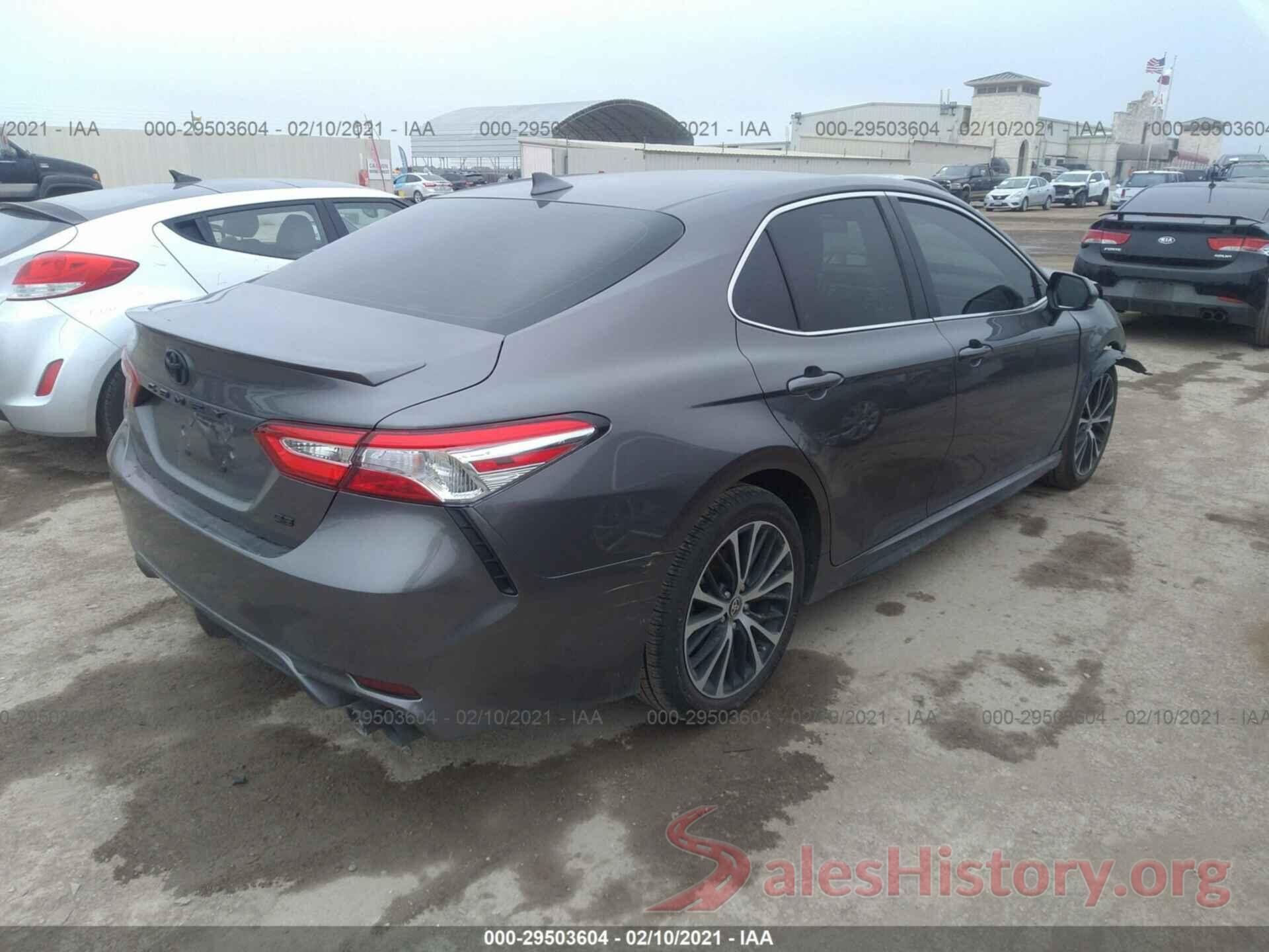 4T1G11AK3LU964375 2020 TOYOTA CAMRY