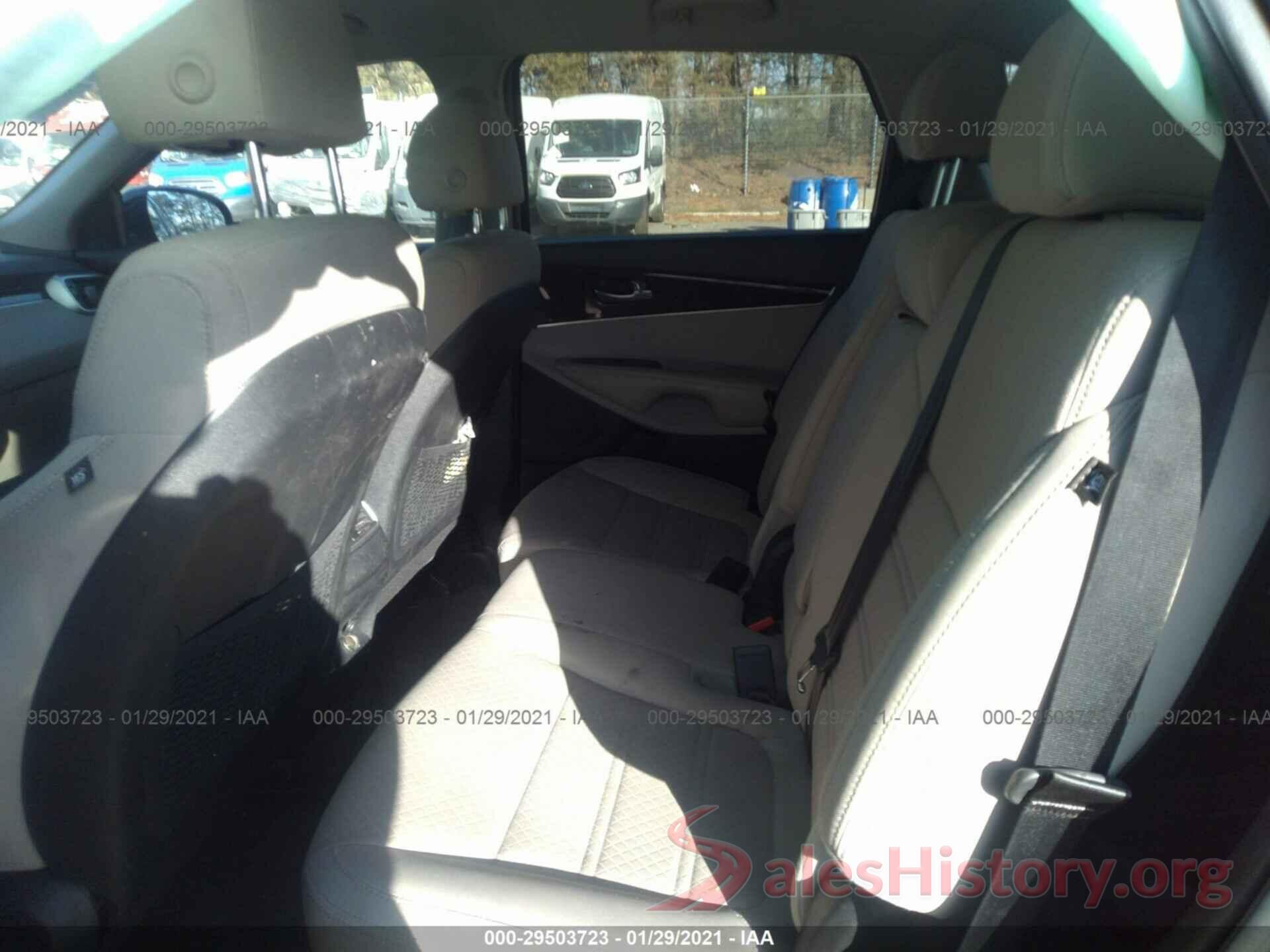 5XYPGDA5XJG373909 2018 KIA SORENTO