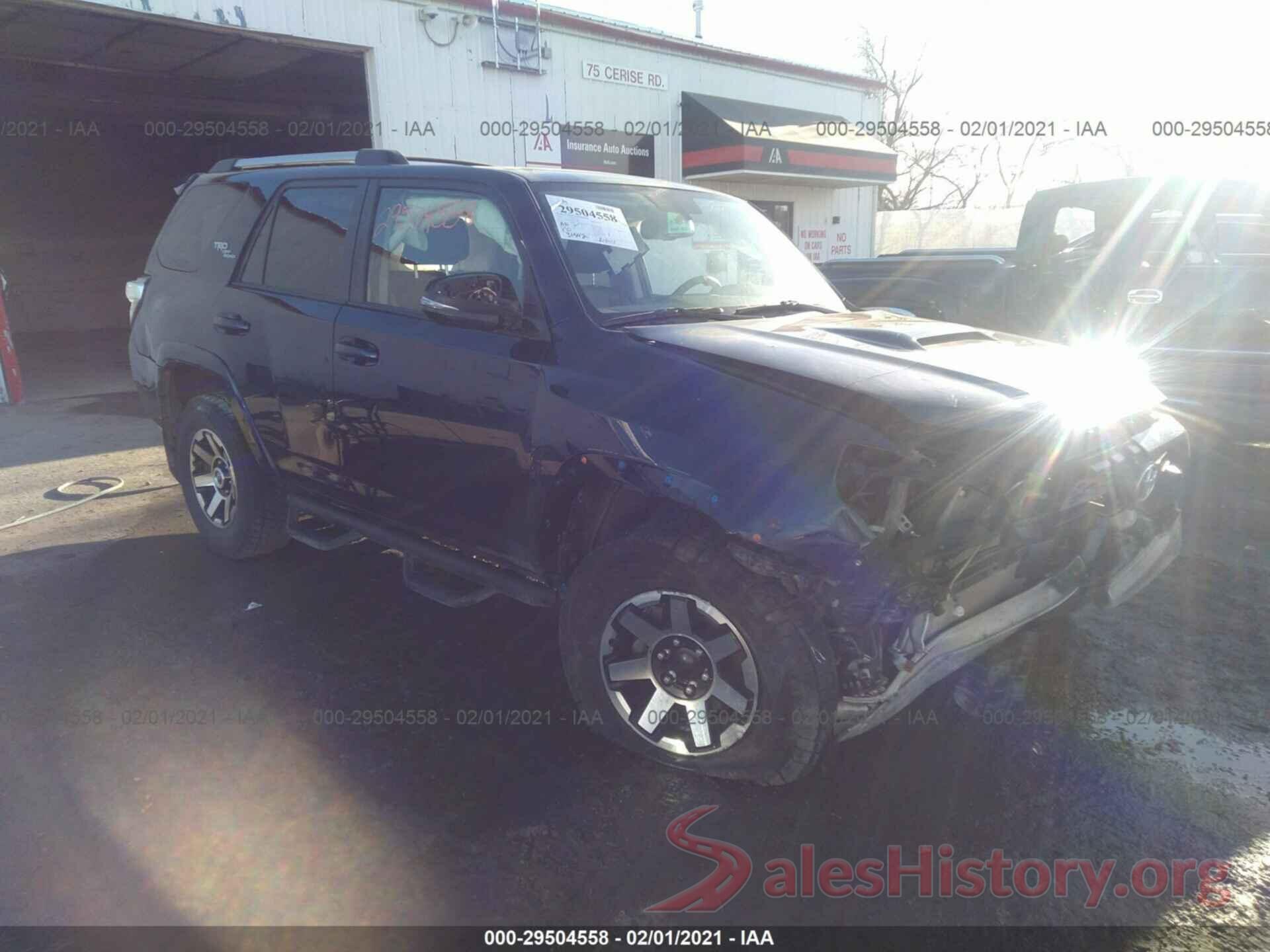 JTEBU5JRXJ5558185 2018 TOYOTA 4RUNNER