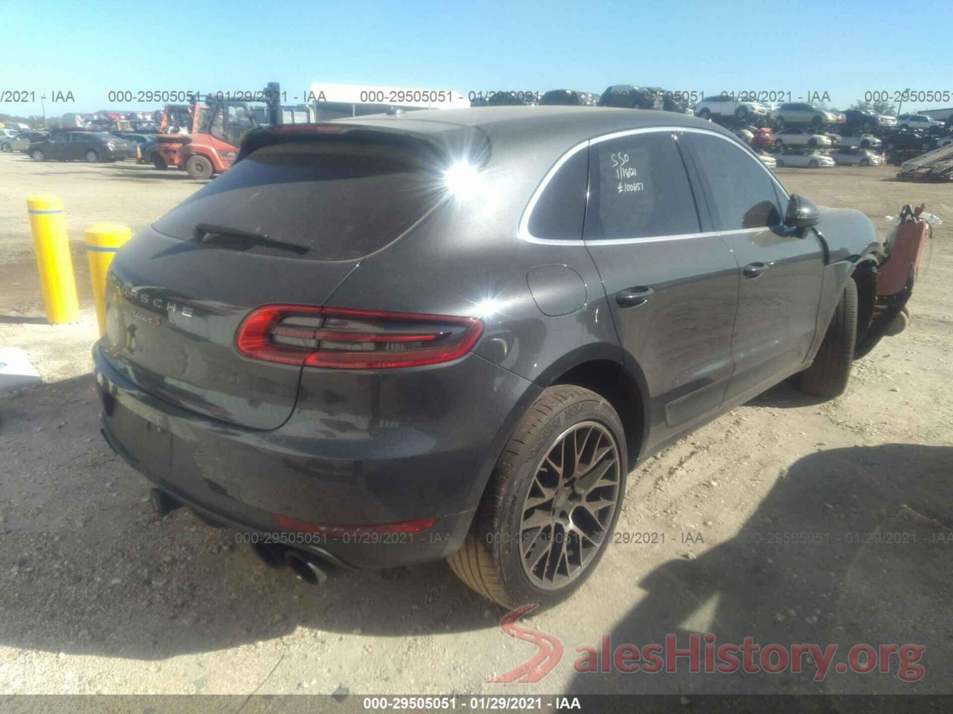 WP1AB2A55HLB18252 2017 PORSCHE MACAN