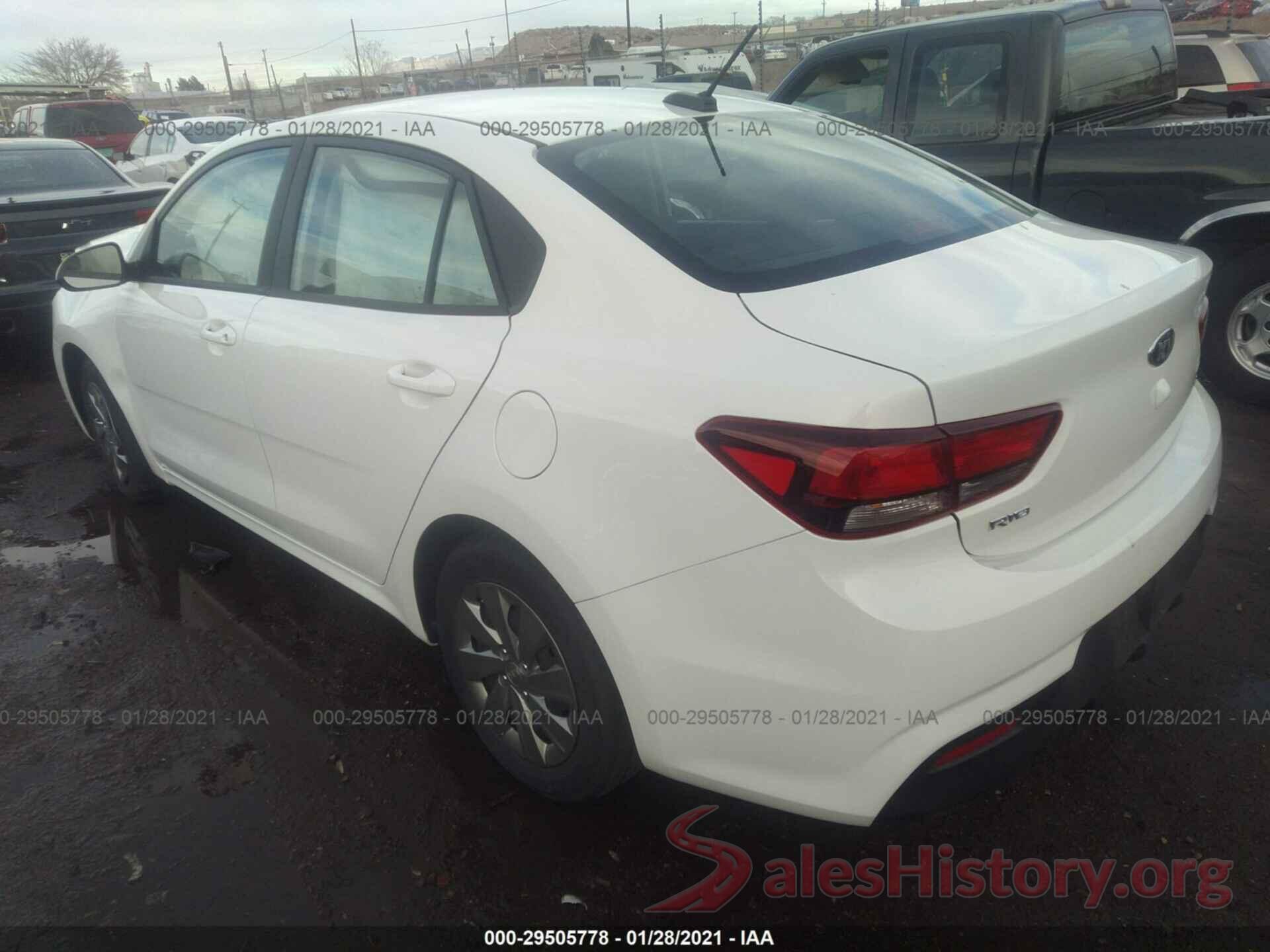 3KPA24AD1LE318051 2020 KIA RIO