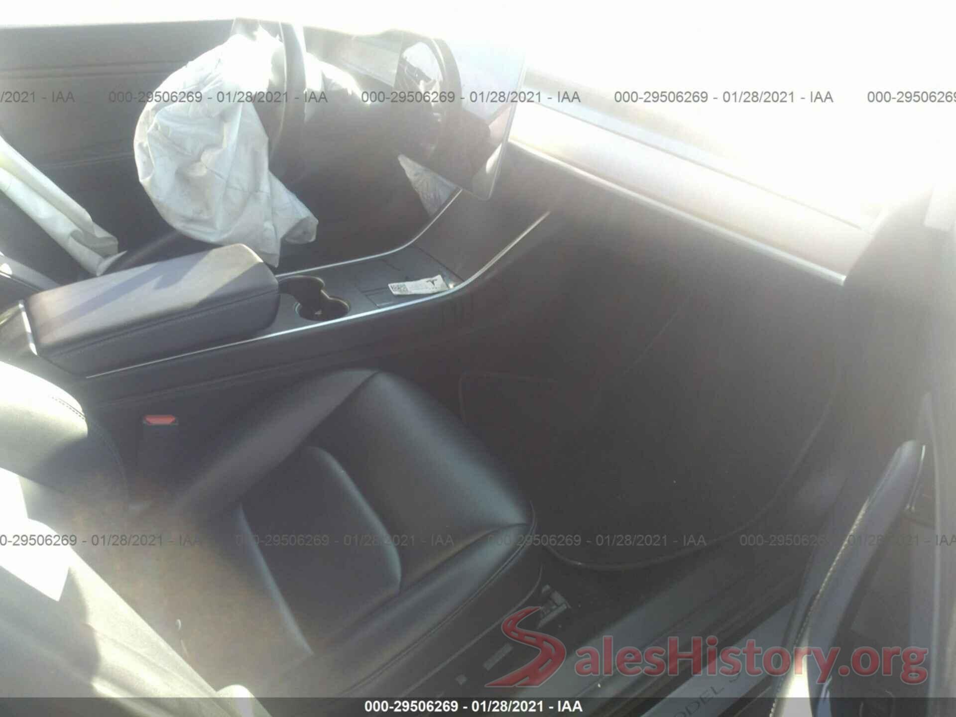 5YJ3E1EA0JF172747 2018 TESLA MODEL 3