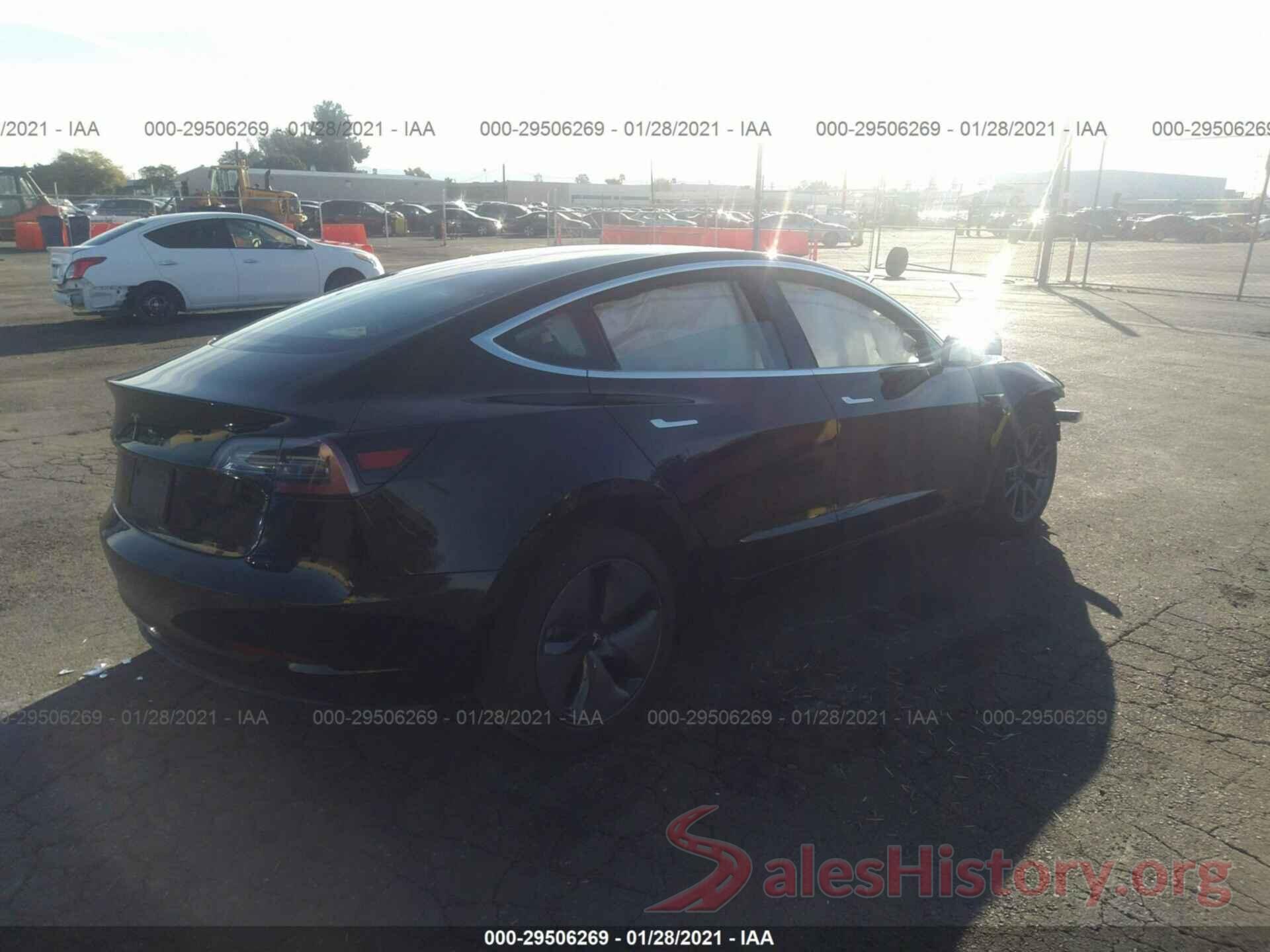 5YJ3E1EA0JF172747 2018 TESLA MODEL 3