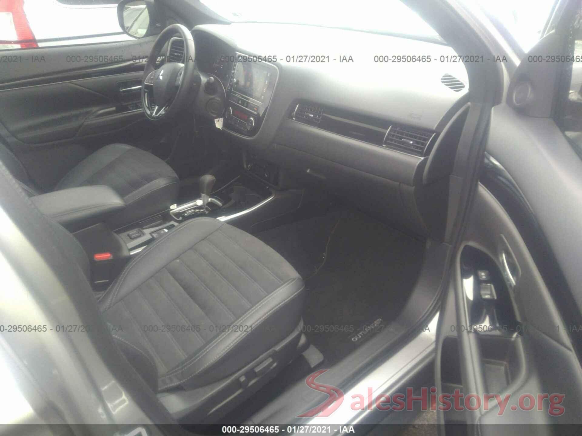 JA4AD3A3XKZ025144 2019 MITSUBISHI OUTLANDER