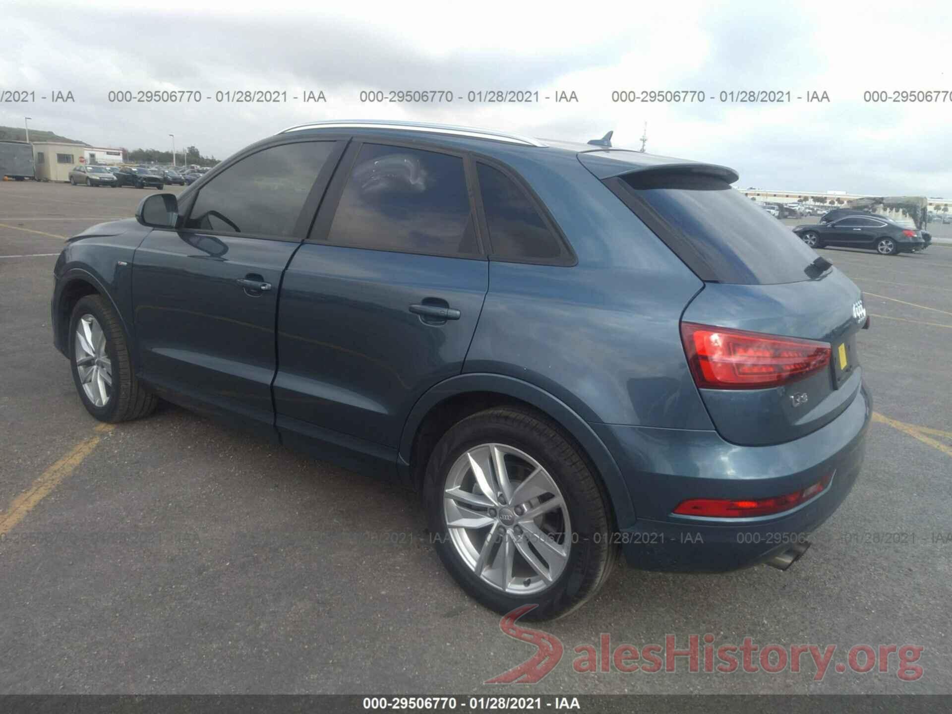 WA1BCCFS3JR001614 2018 AUDI Q3