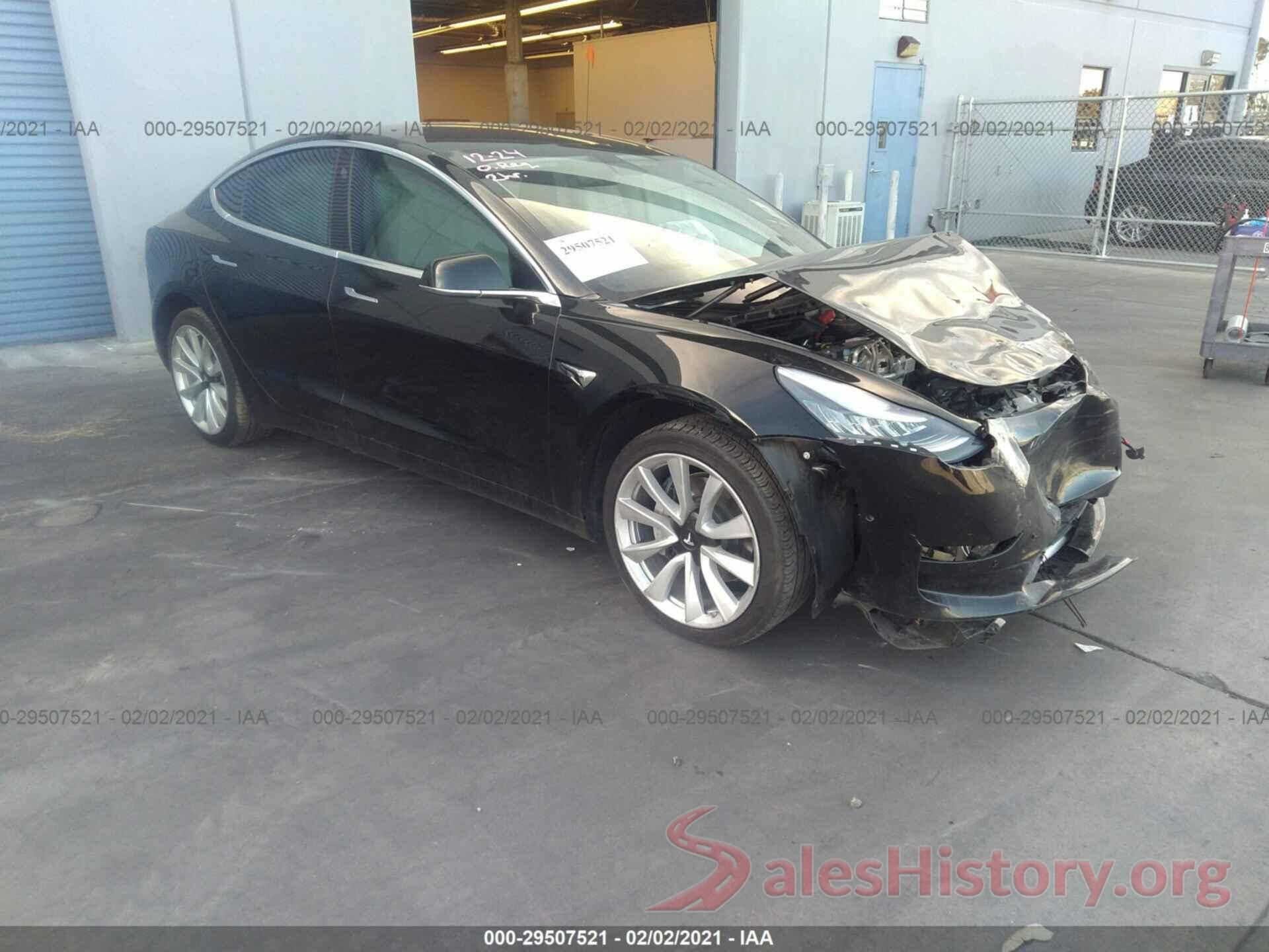 5YJ3E1EA6JF176446 2018 TESLA MODEL 3