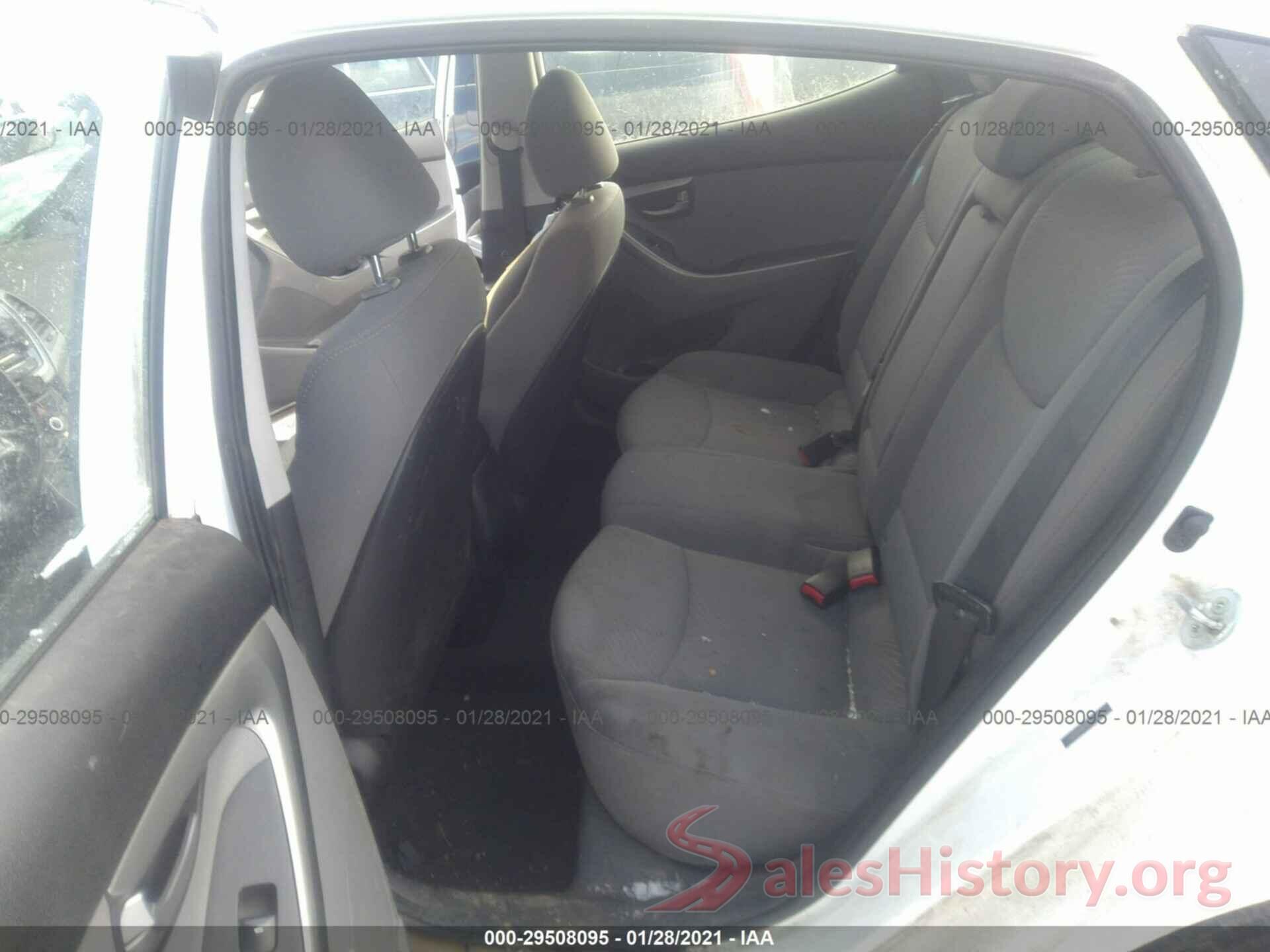 5NPDH4AE6GH704034 2016 HYUNDAI ELANTRA