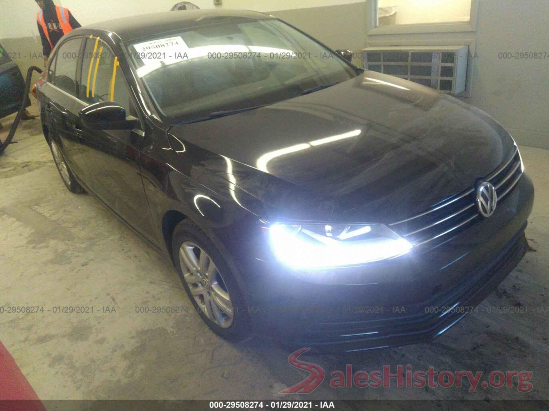 3VW2B7AJ3HM380976 2017 VOLKSWAGEN JETTA