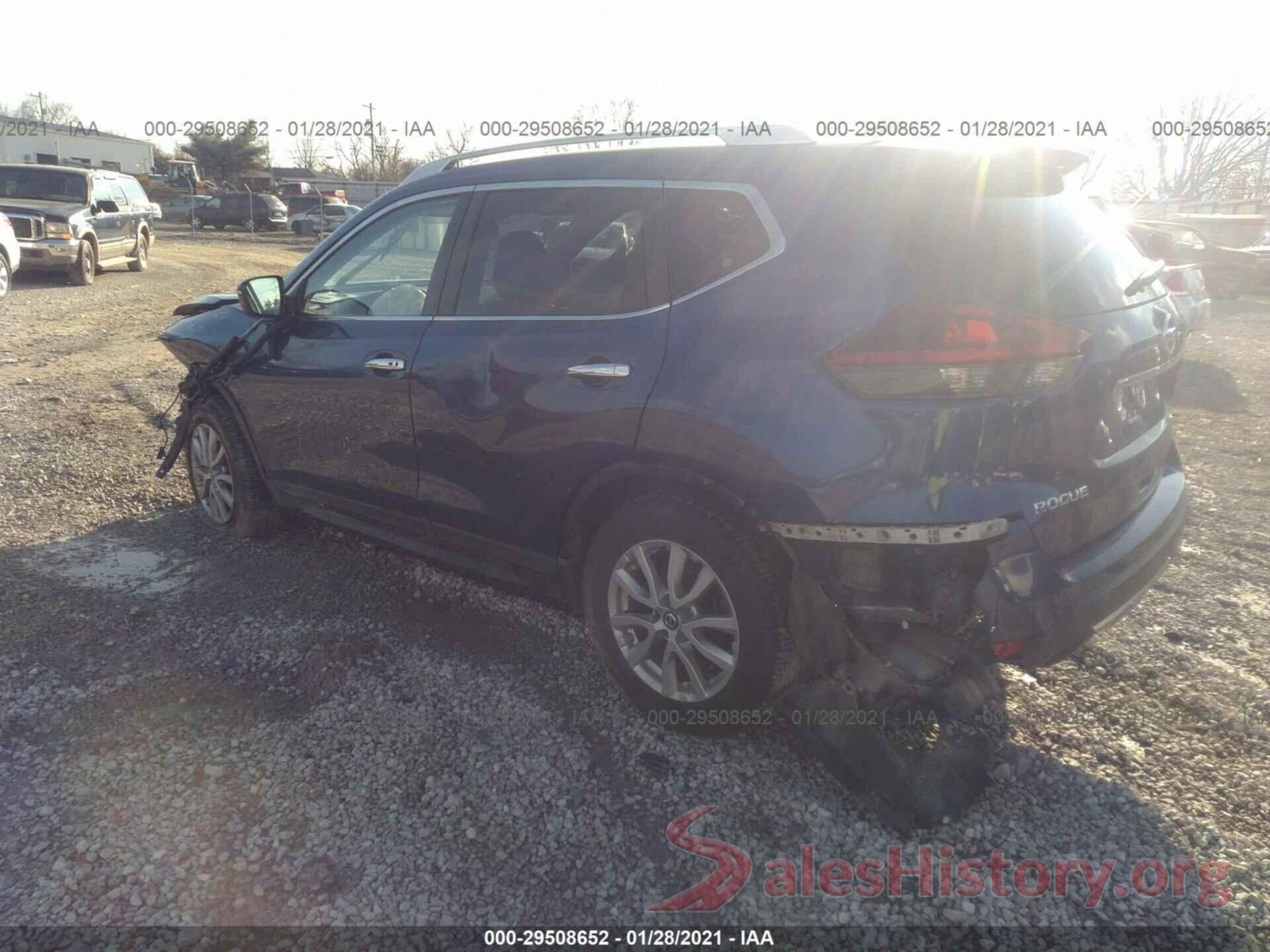 KNMAT2MT4JP526815 2018 NISSAN ROGUE