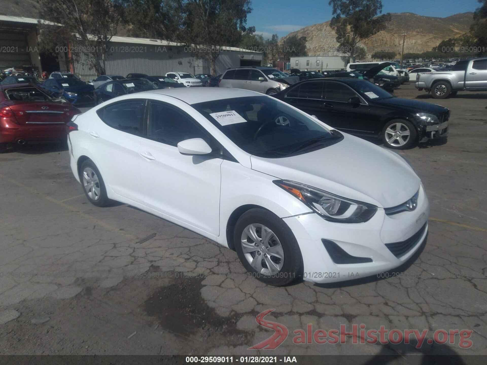 5NPDH4AE7GH699099 2016 HYUNDAI ELANTRA