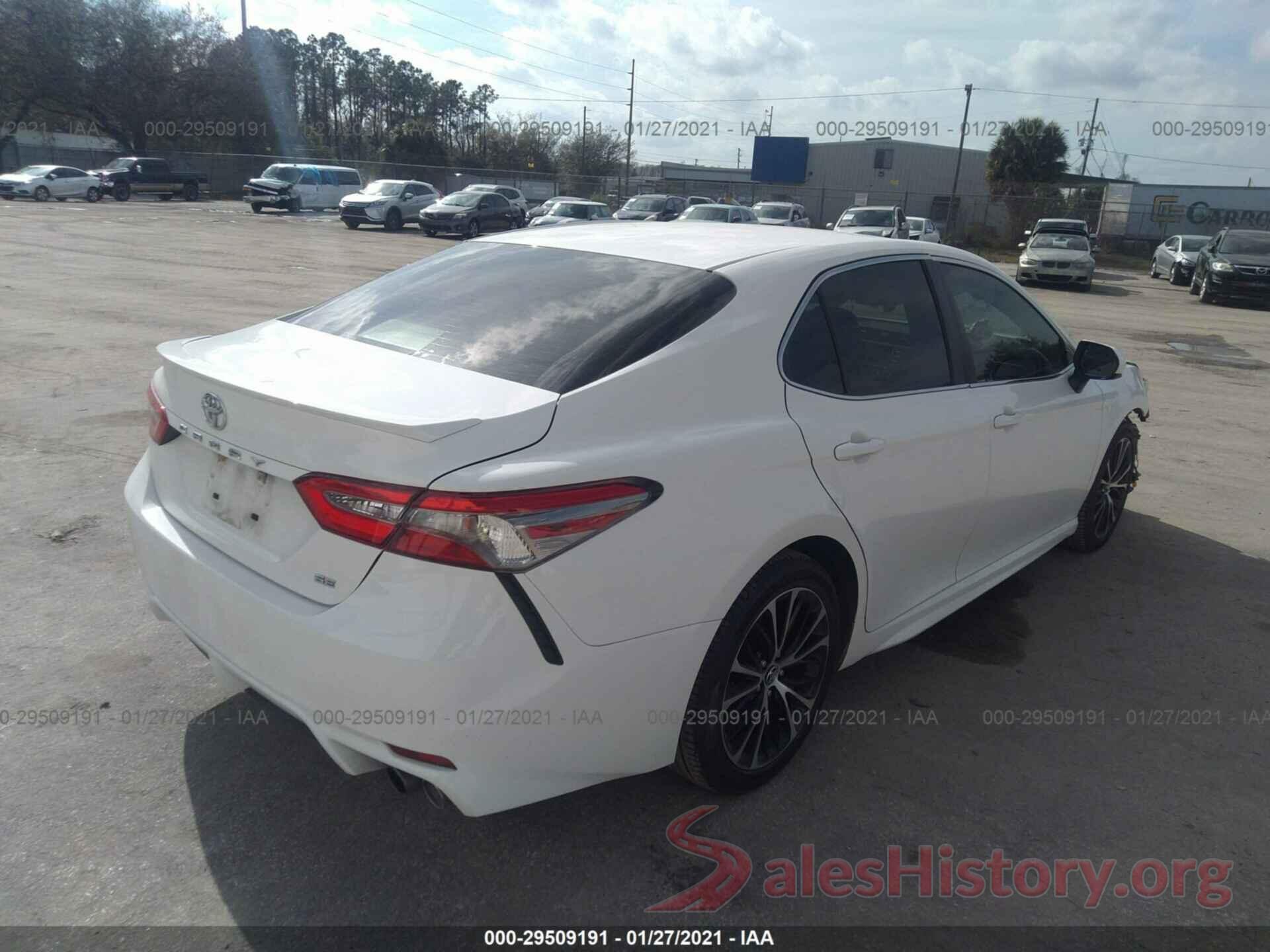 JTNB11HK7J3070382 2018 TOYOTA CAMRY