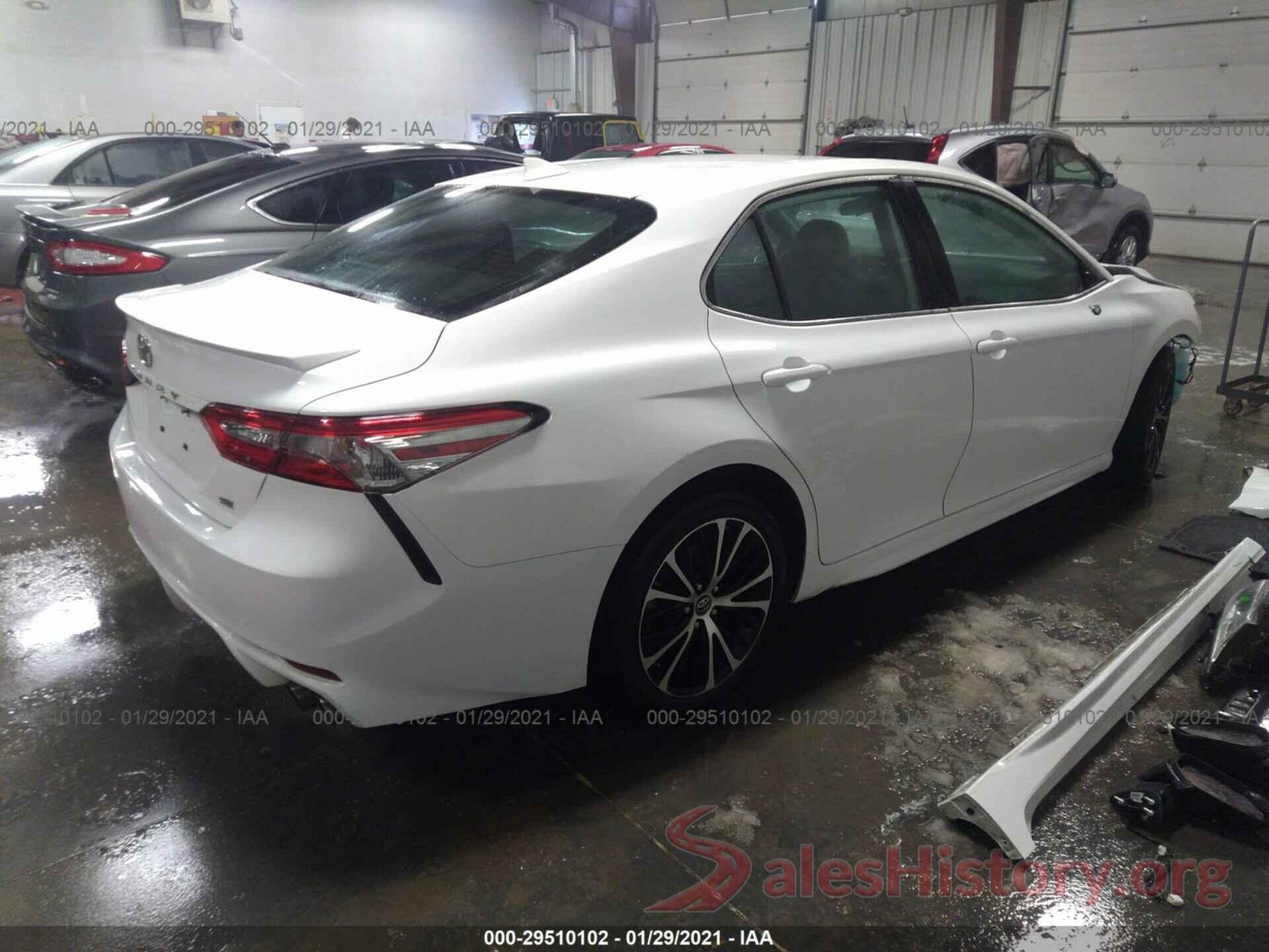 4T1B11HK7KU229090 2019 TOYOTA CAMRY