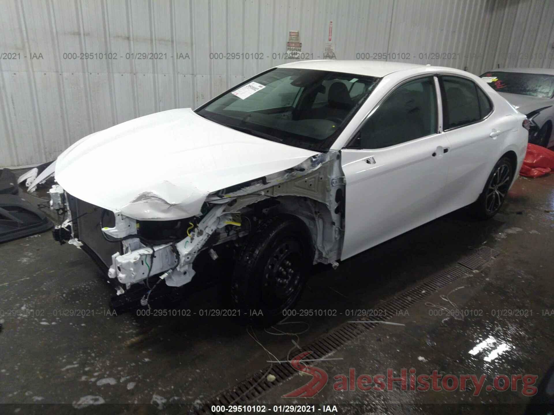 4T1B11HK7KU229090 2019 TOYOTA CAMRY