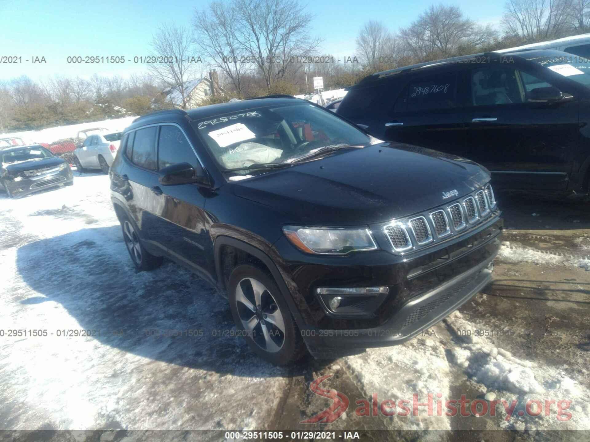 3C4NJDBB4JT264805 2018 JEEP COMPASS