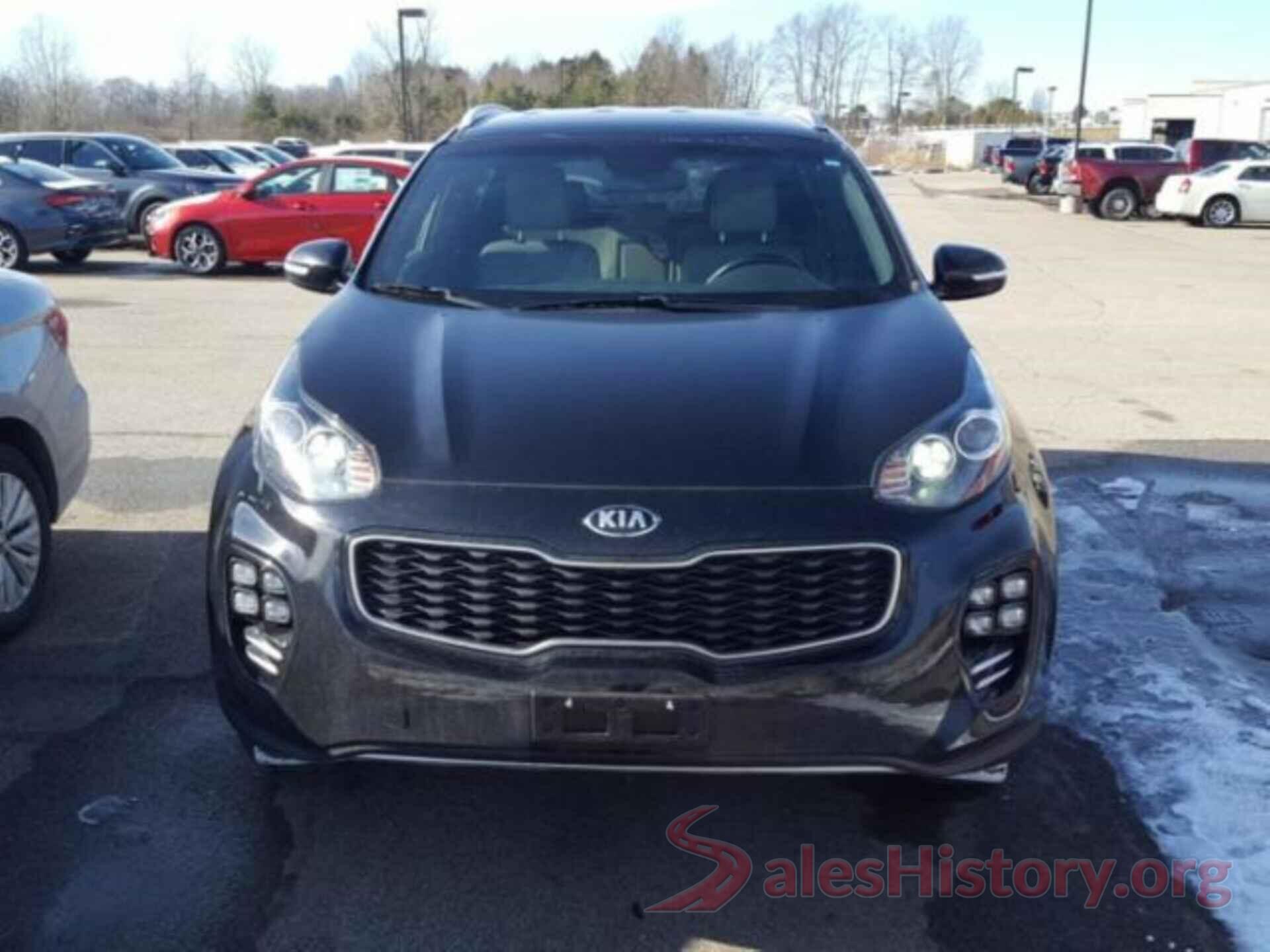 KNDPNCAC5J7409324 2018 KIA SPORTAGE