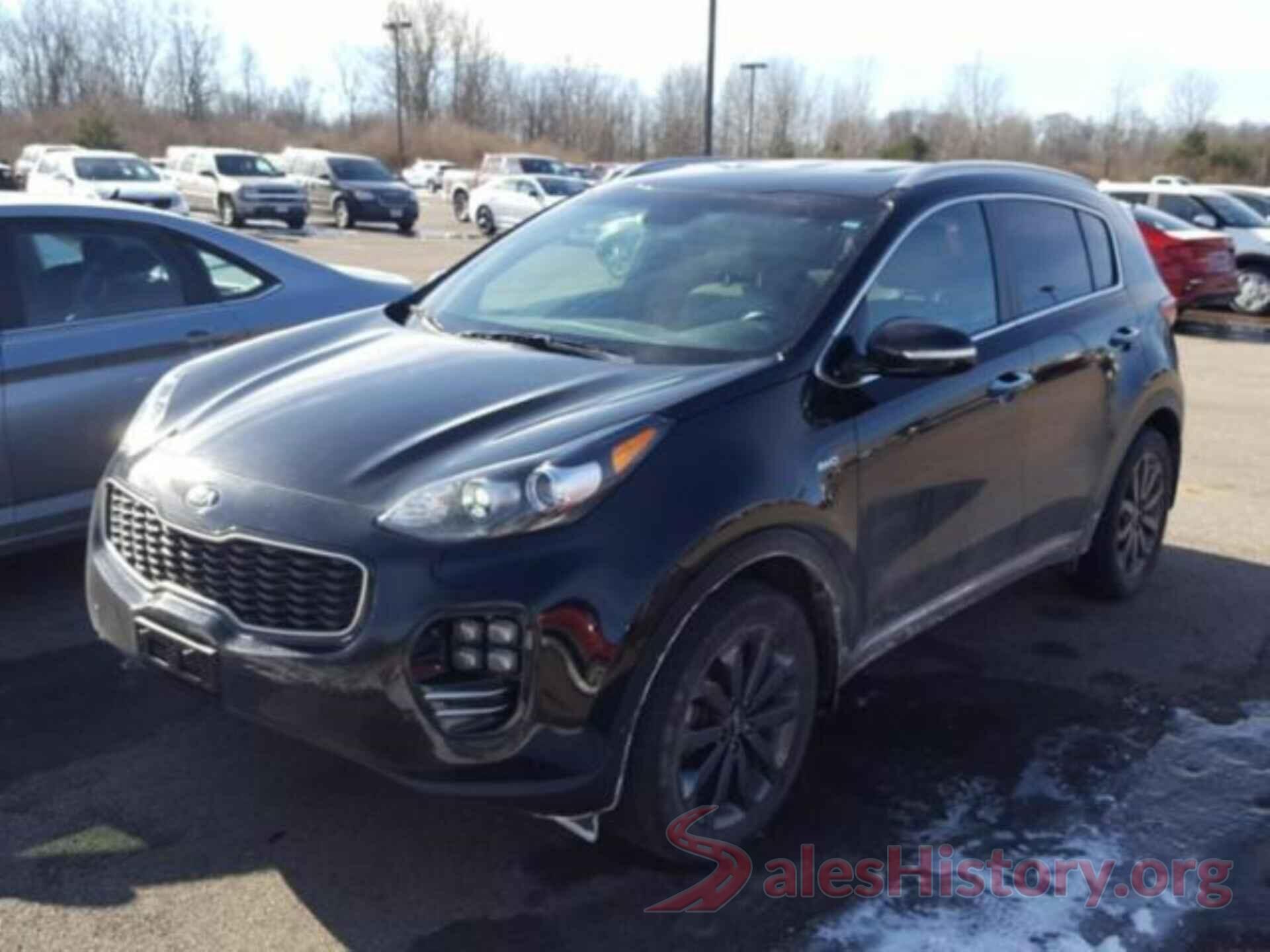 KNDPNCAC5J7409324 2018 KIA SPORTAGE